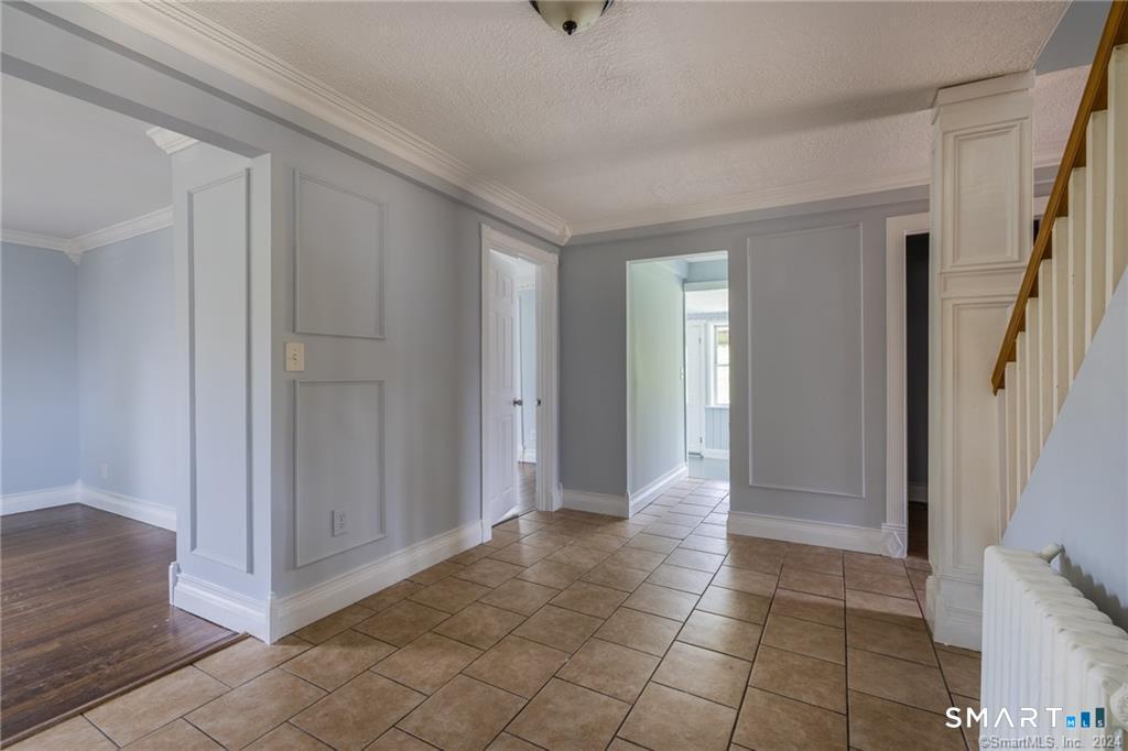 480 Ezra Street Property Photo 6