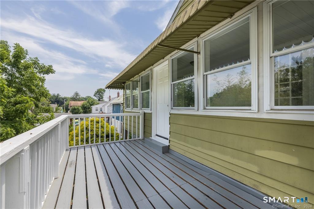 480 Ezra Street Property Photo 16