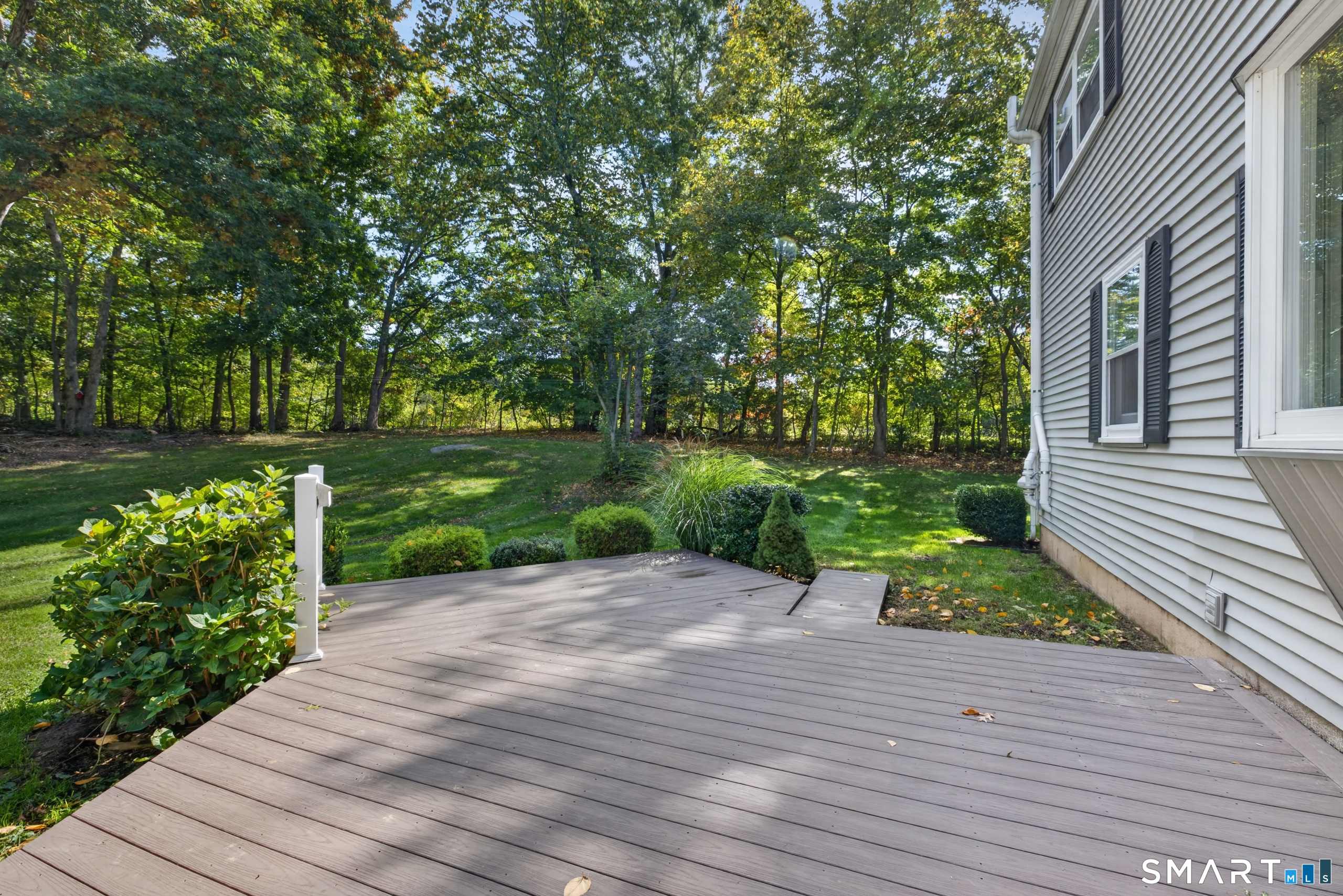 268 Woodland Street Property Photo 4