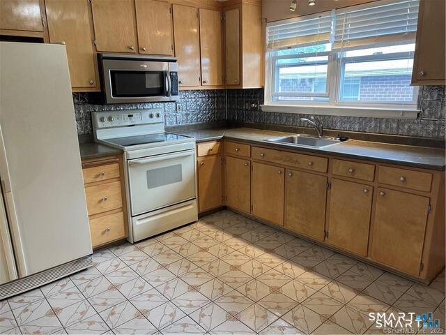 23 Mead C Street Property Photo 12