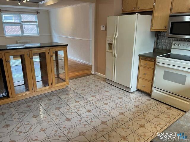 23 Mead C Street Property Photo 14