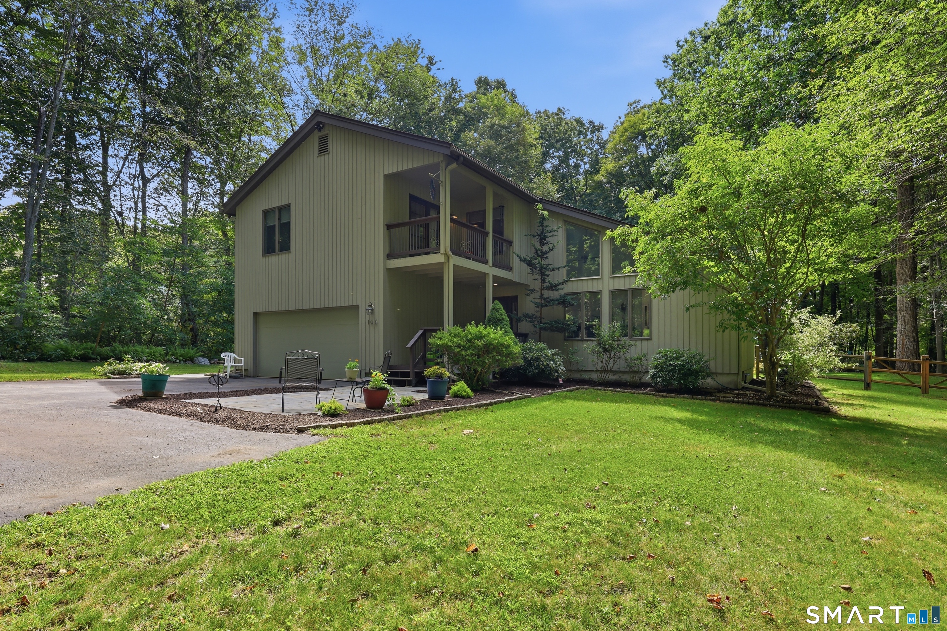 106 Senate Brook Drive Property Photo 1