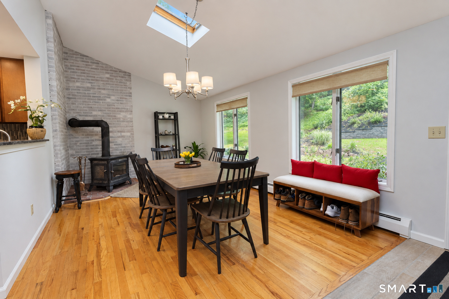138 Tariffville Road Property Photo 13