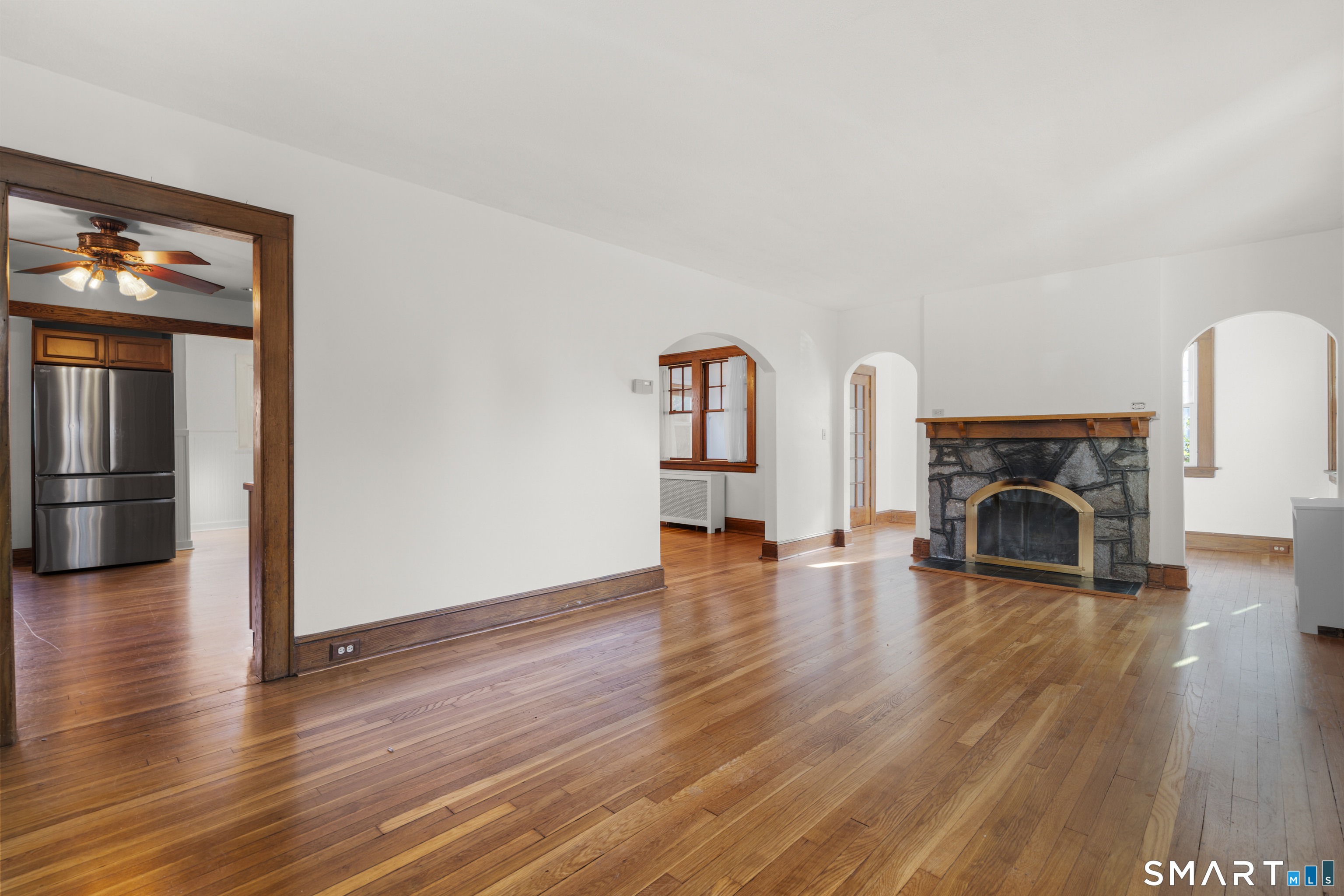 34 Glenwood Avenue Property Photo 3