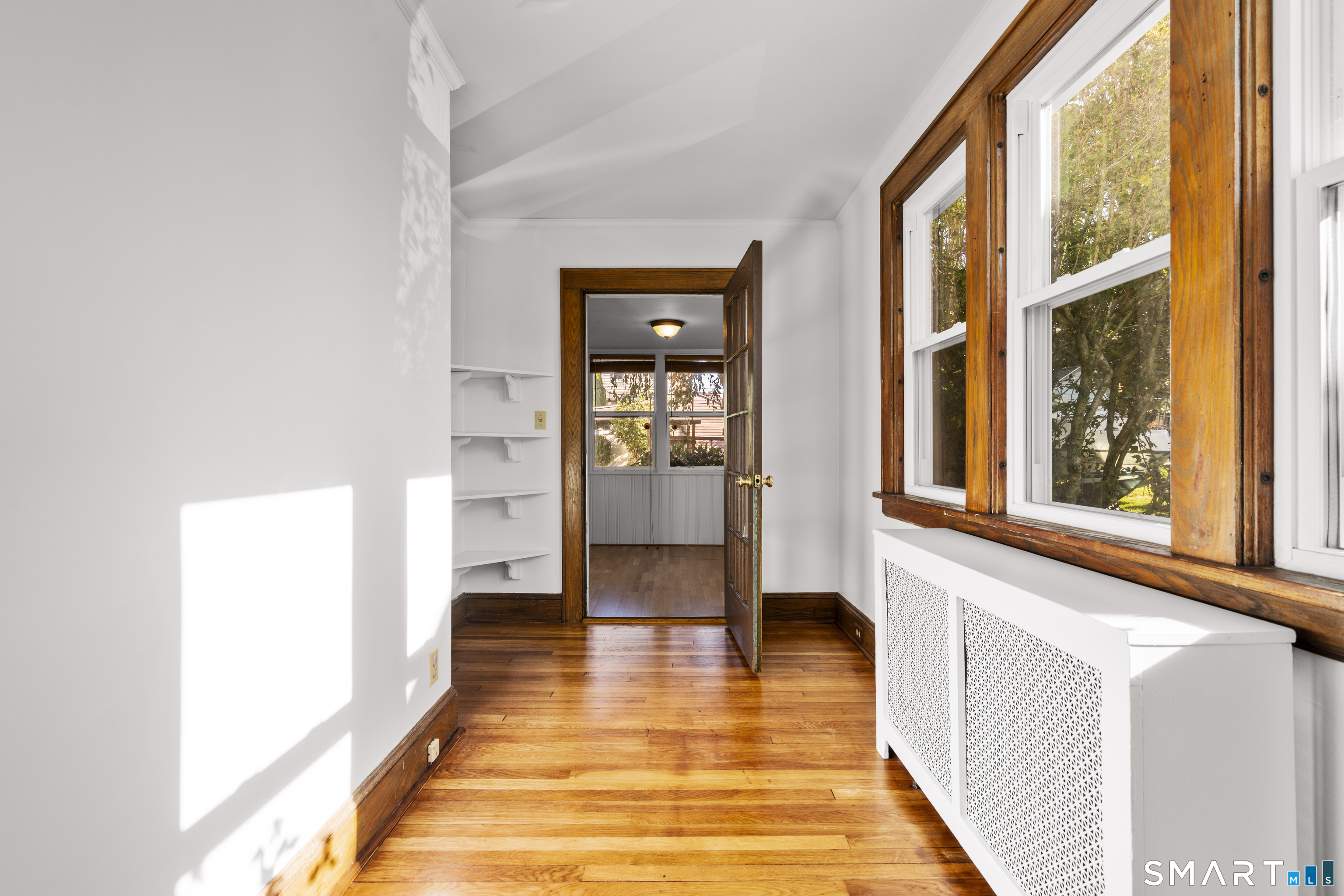 34 Glenwood Avenue Property Photo 9