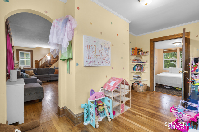 34 Glenwood Avenue Property Photo 11
