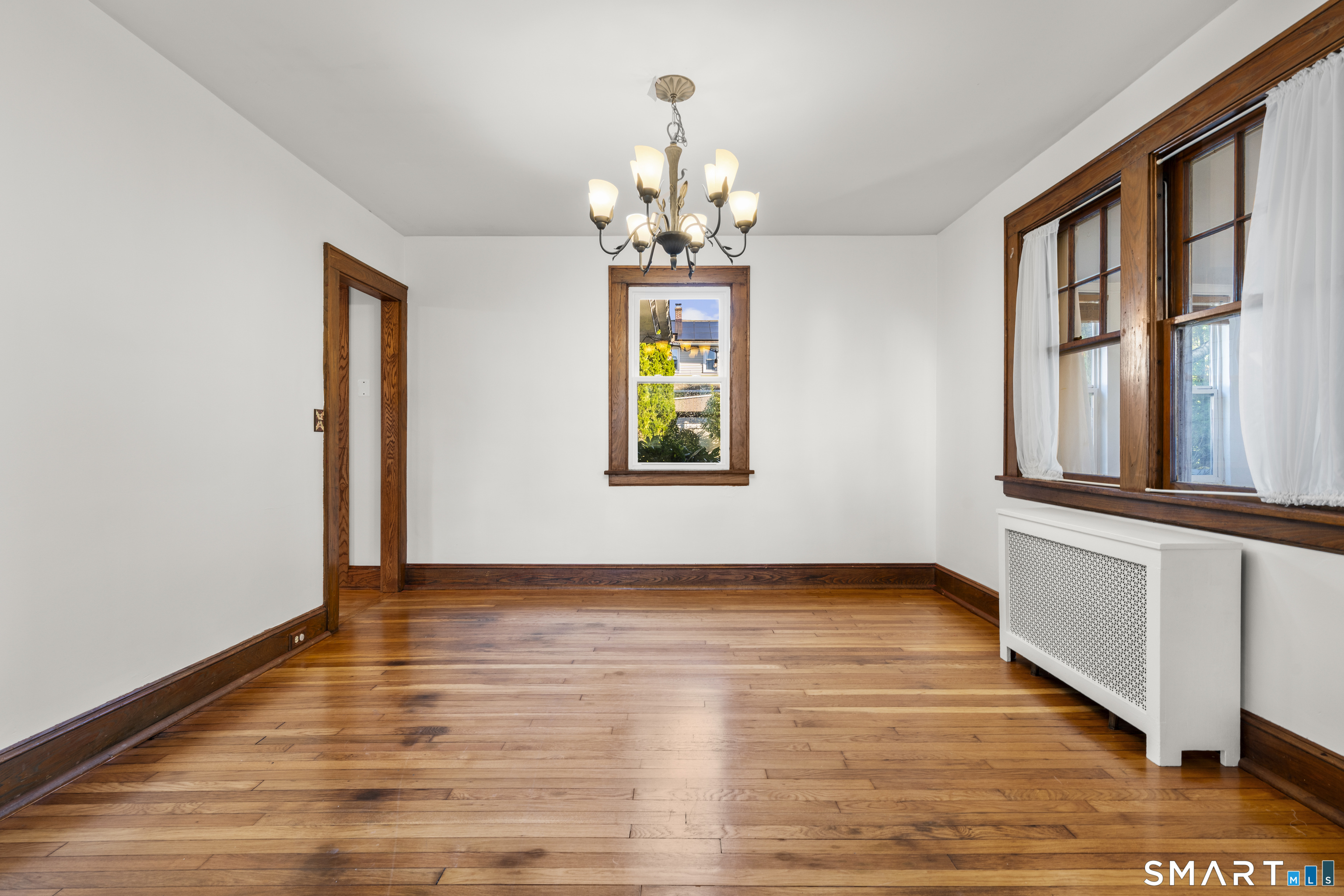34 Glenwood Avenue Property Photo 11