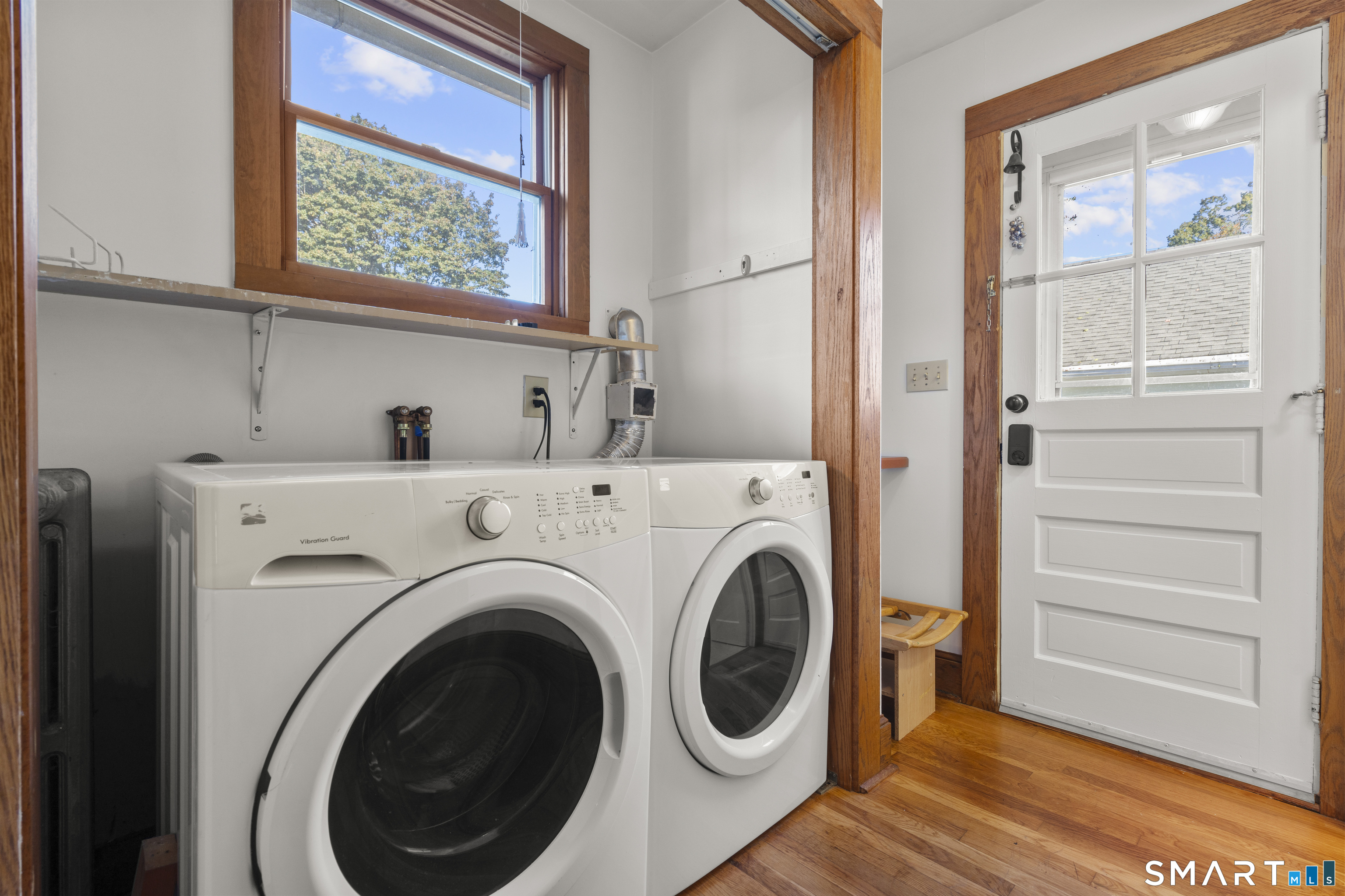 34 Glenwood Avenue Property Photo 21