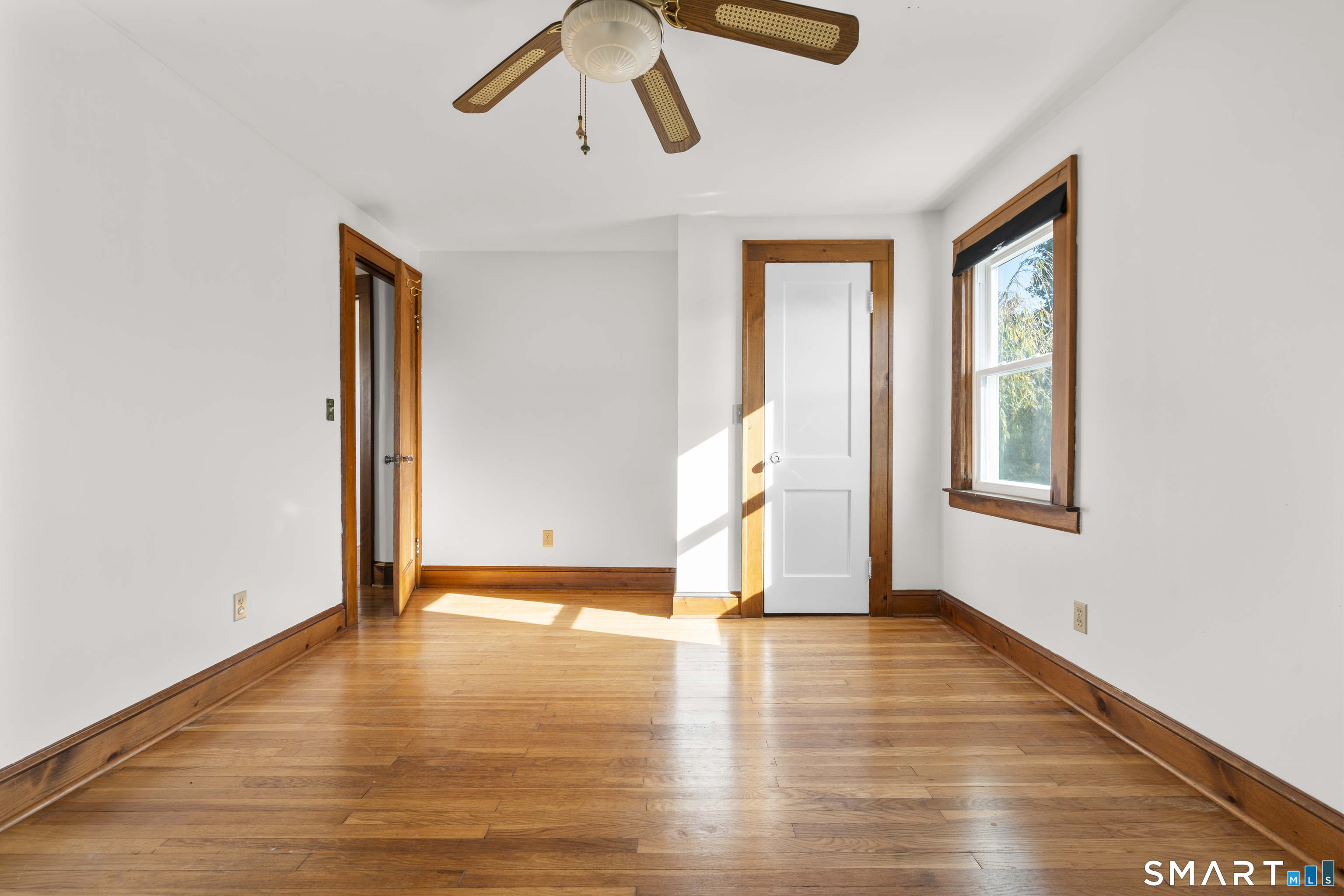 34 Glenwood Avenue Property Photo 25