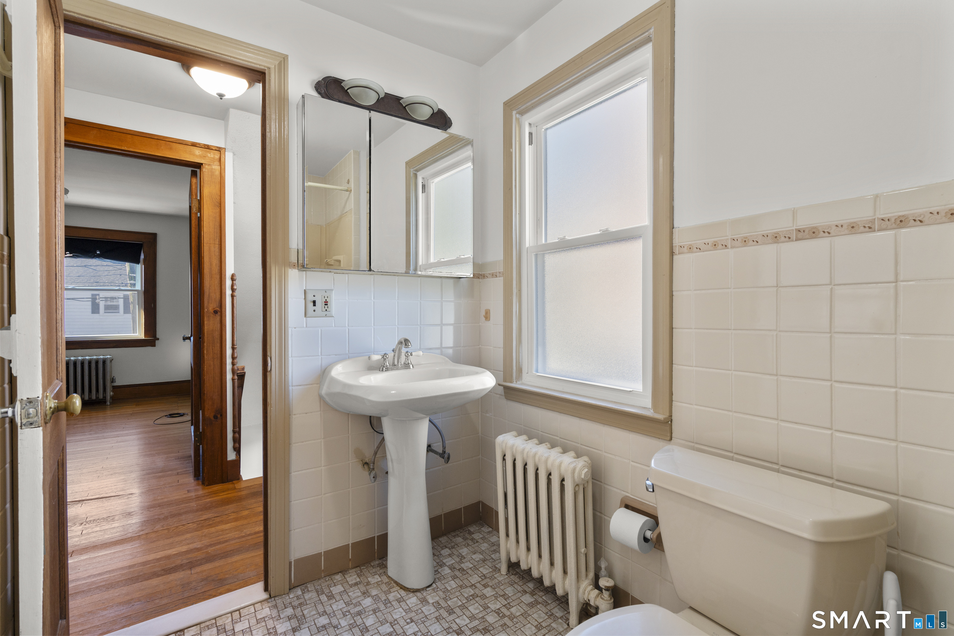 34 Glenwood Avenue Property Photo 31