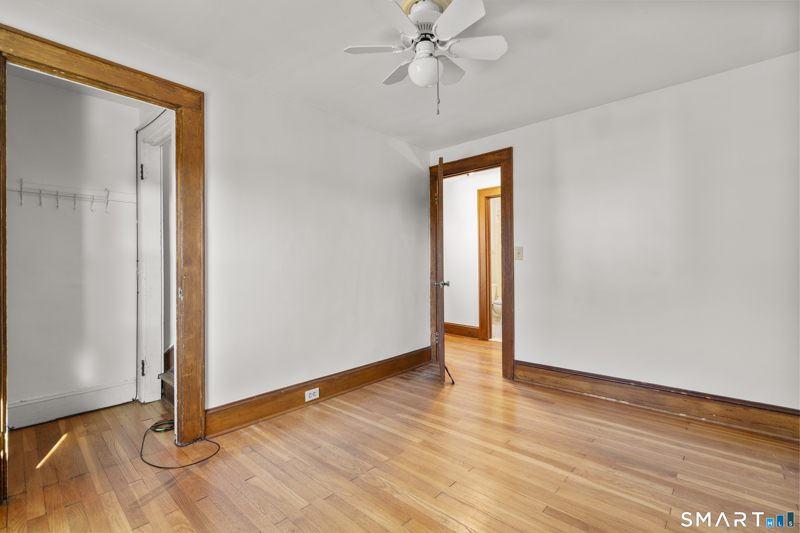 34 Glenwood Avenue Property Photo 33