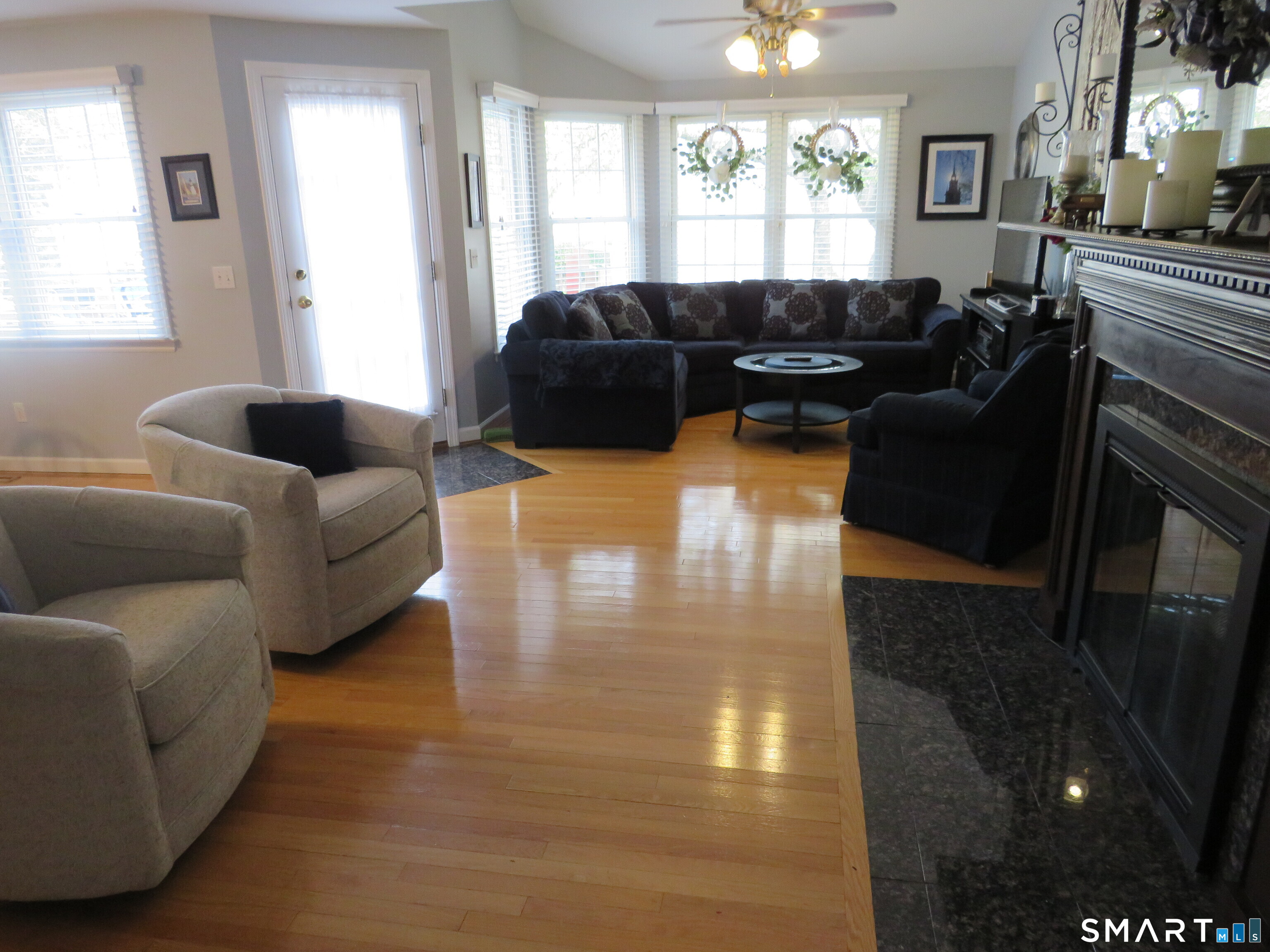 32 Pickering 32 Lane Property Photo 8