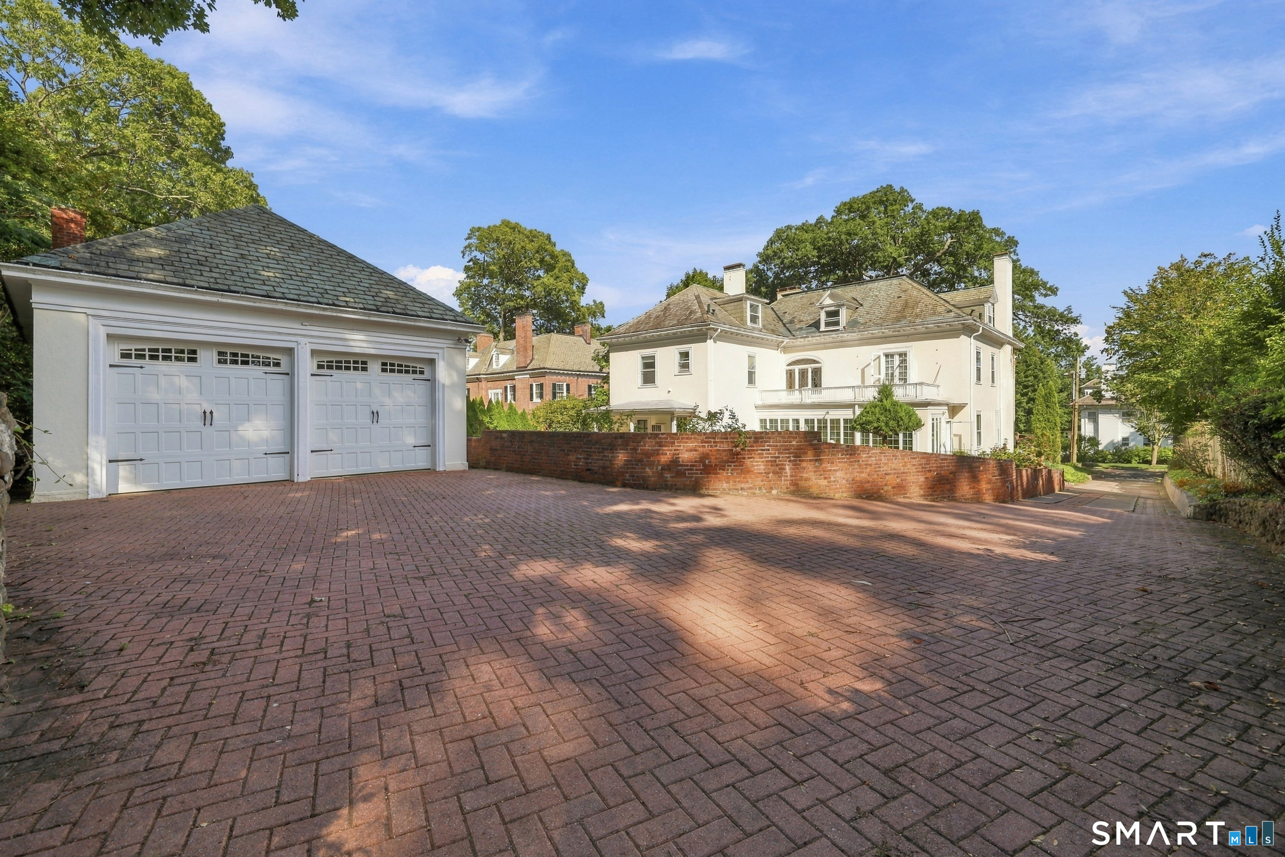 436 Saint Ronan Street Property Photo 4