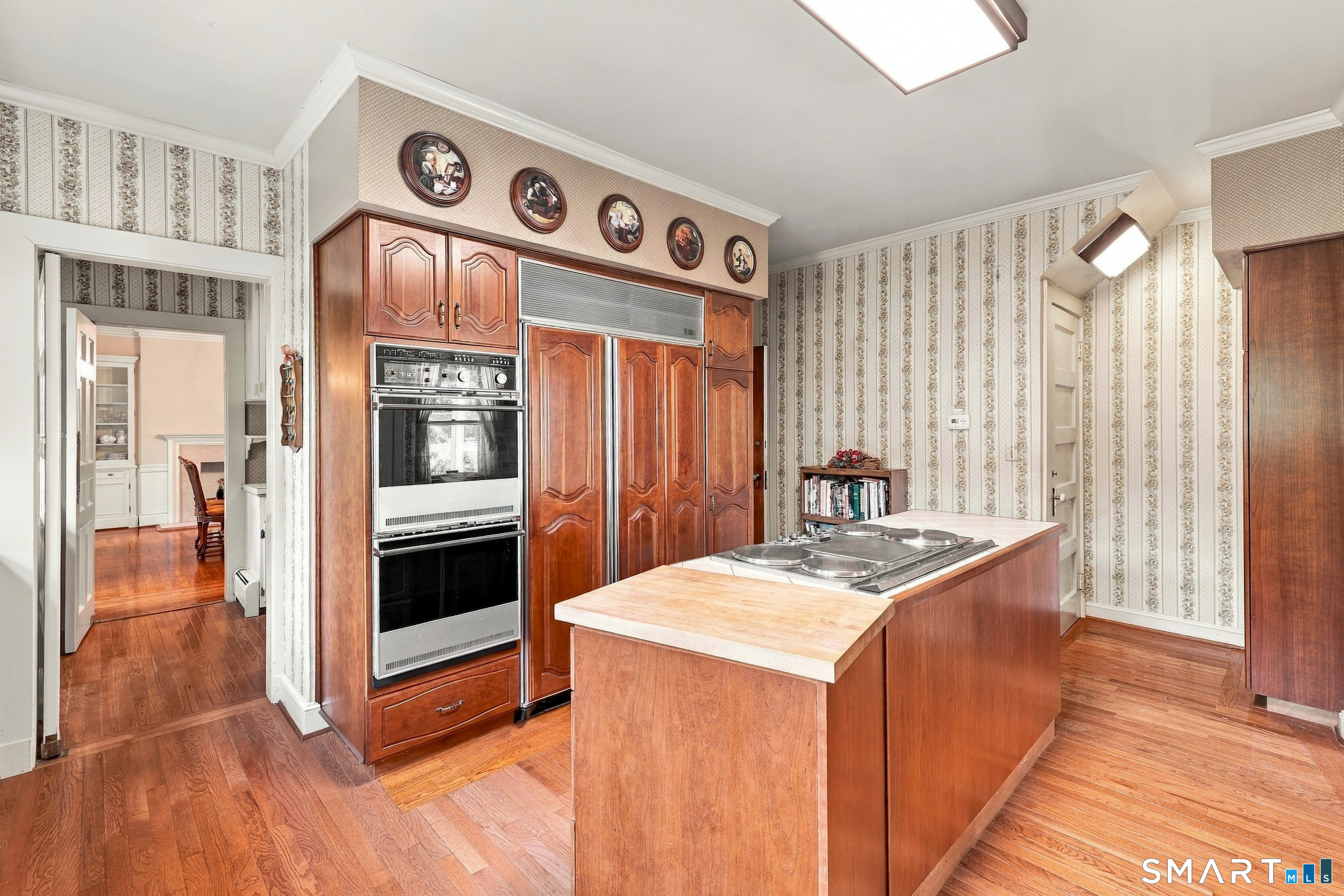436 Saint Ronan Street Property Photo 22