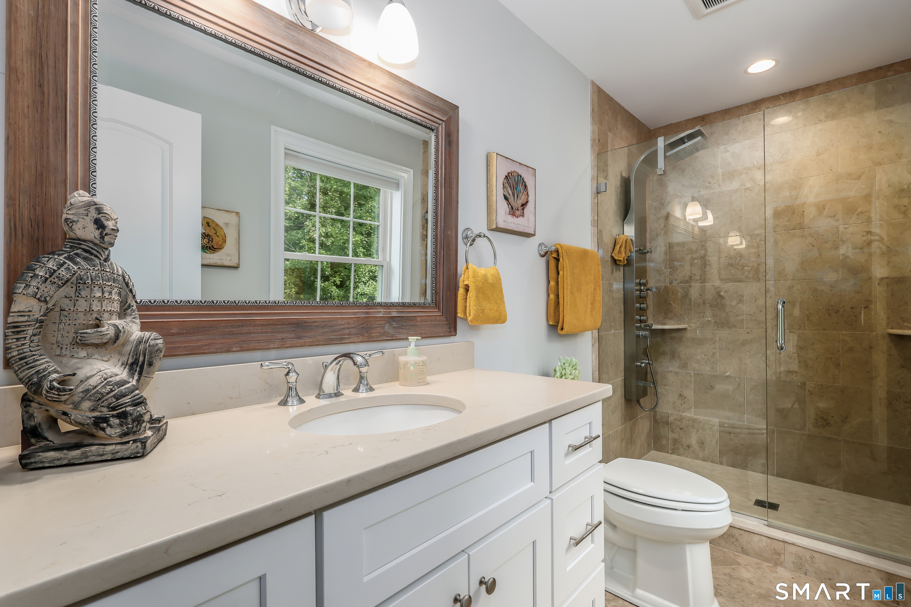 105 Perry Avenue Property Photo 24