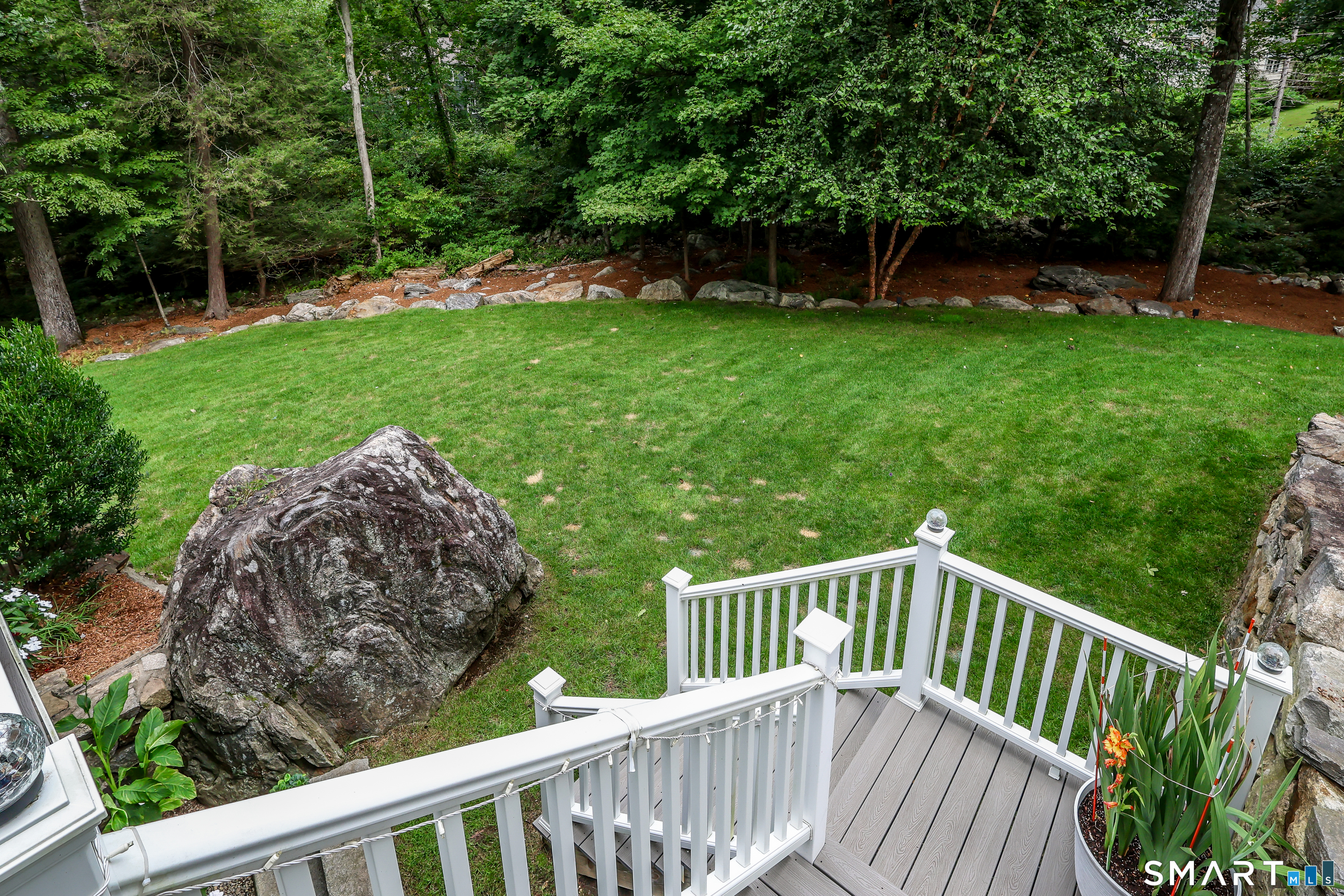 105 Perry Avenue Property Photo 31