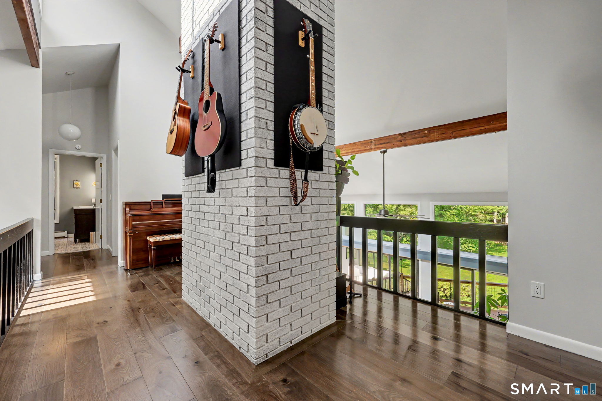 24205321 Property Photo 15