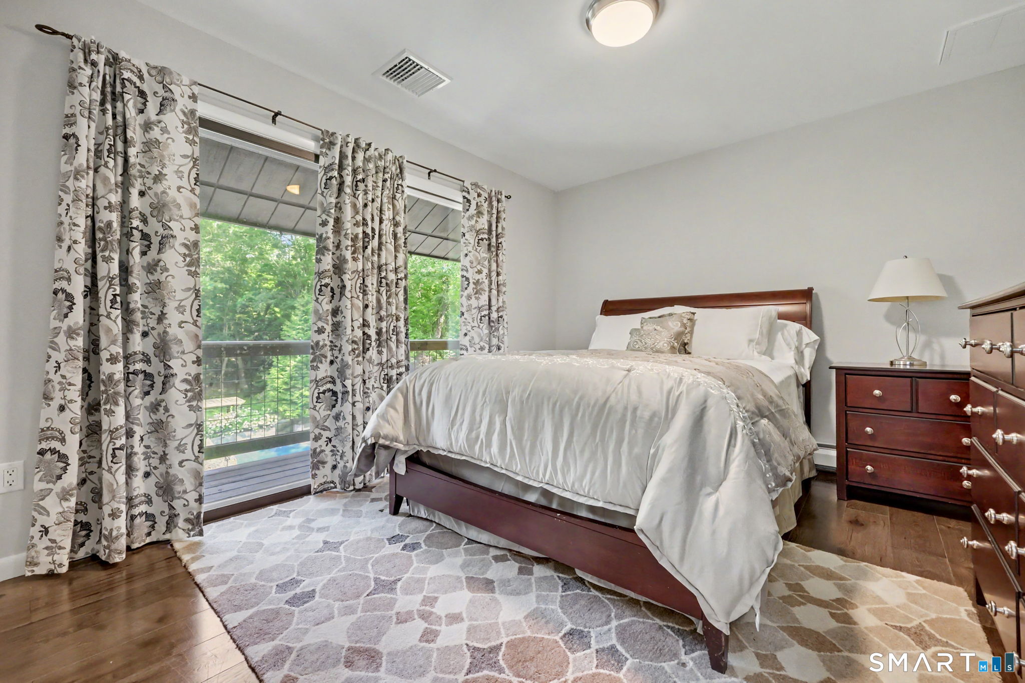 24205321 Property Photo 16