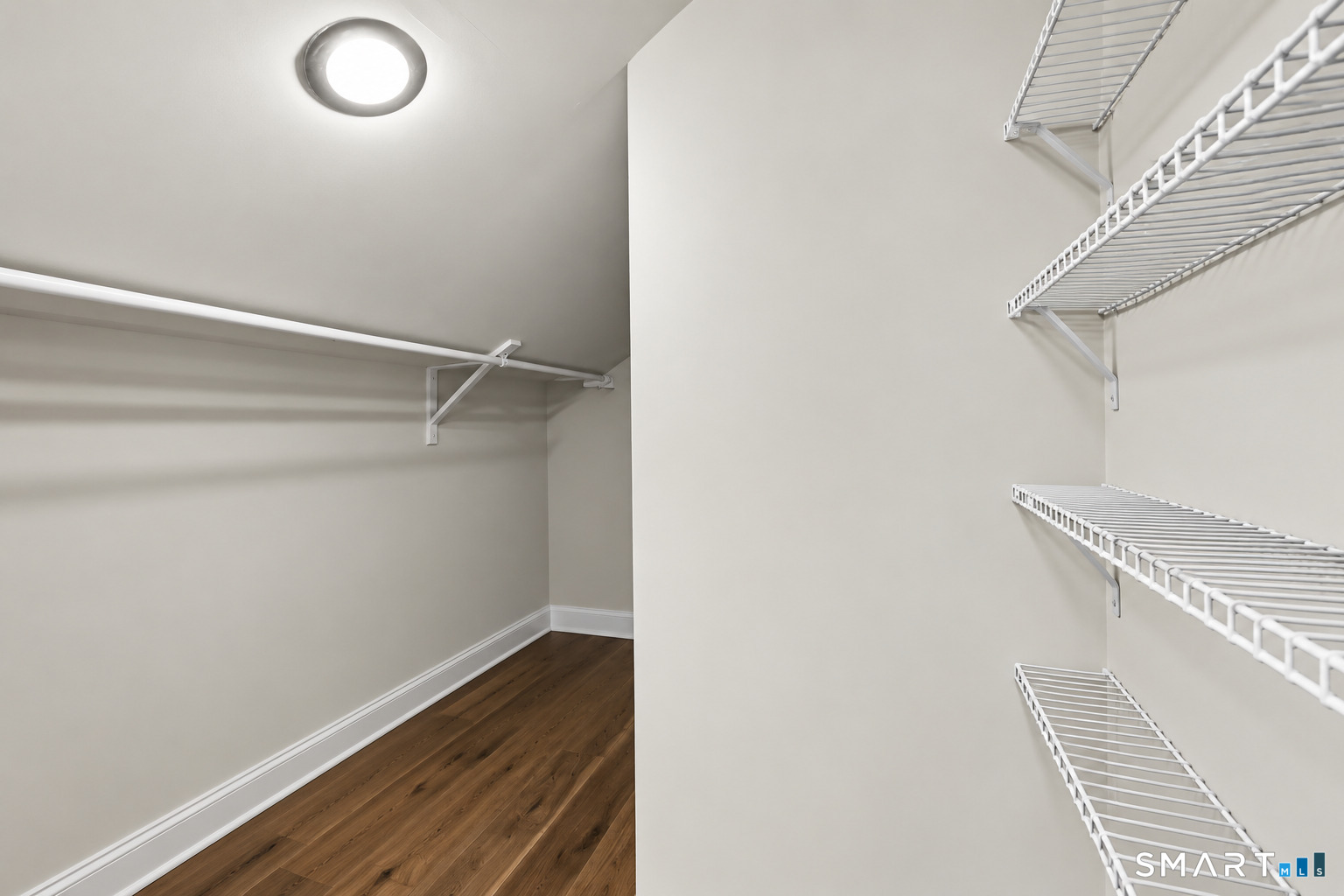 24205321 Property Photo 20