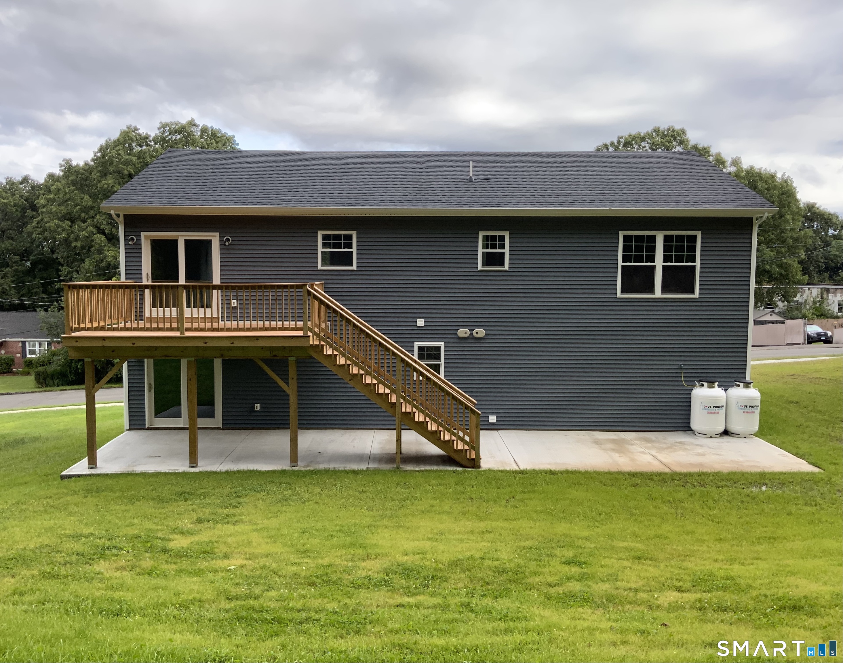 214 Burwell Road Property Photo 6