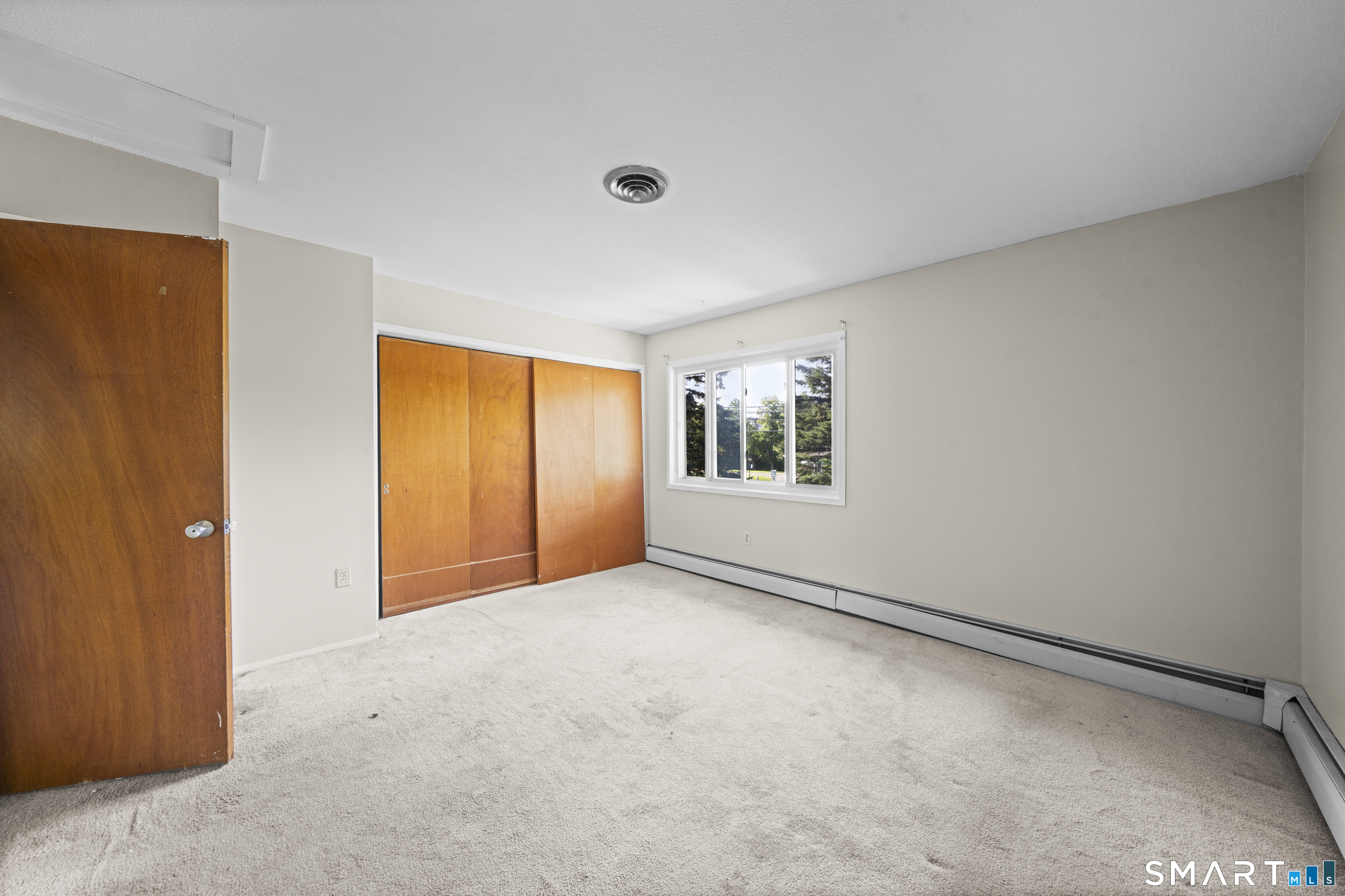 229 Wintonbury 1 Avenue Property Photo 14