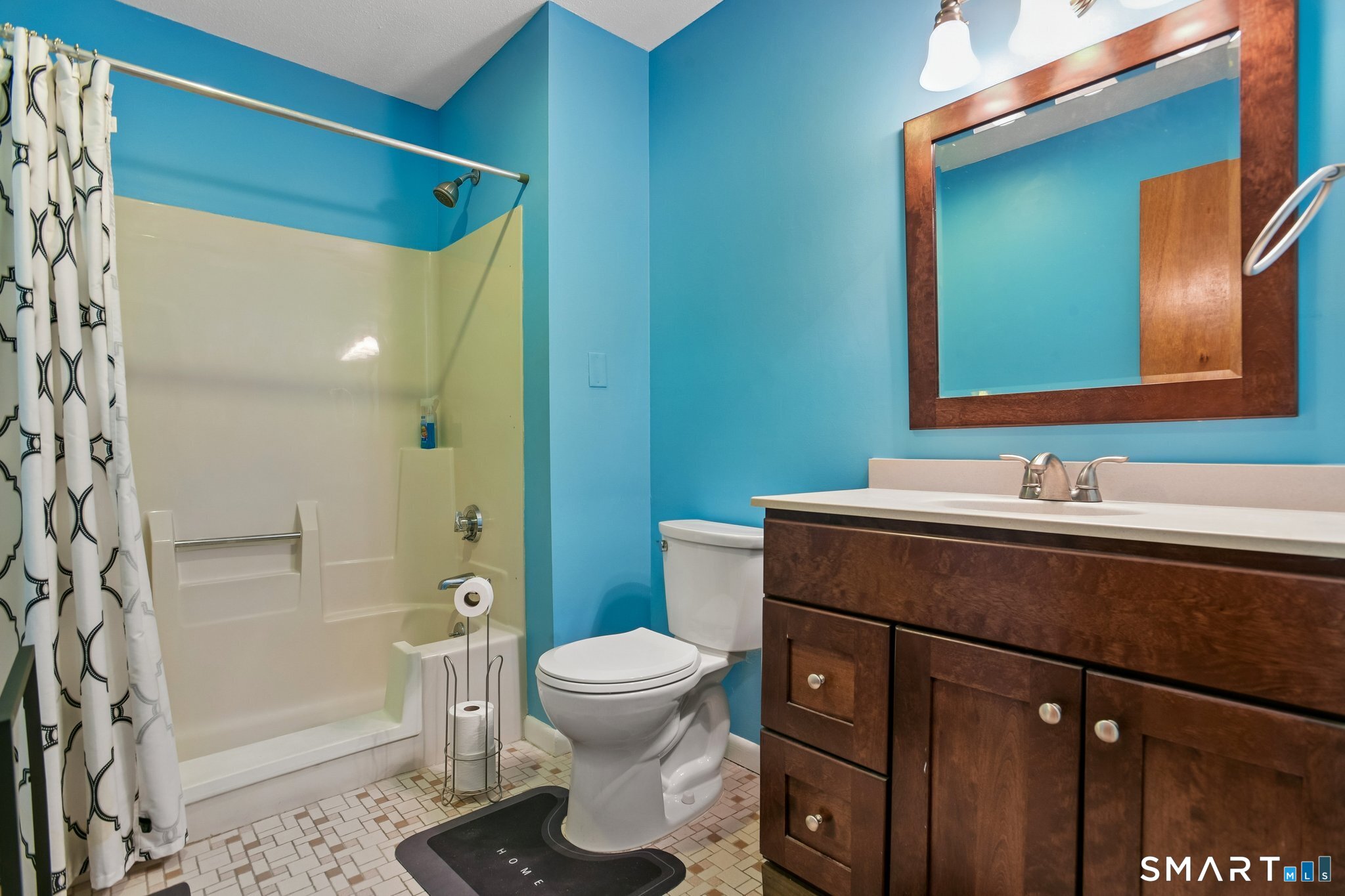 216 Quinnipiac 210 Avenue Property Photo 10