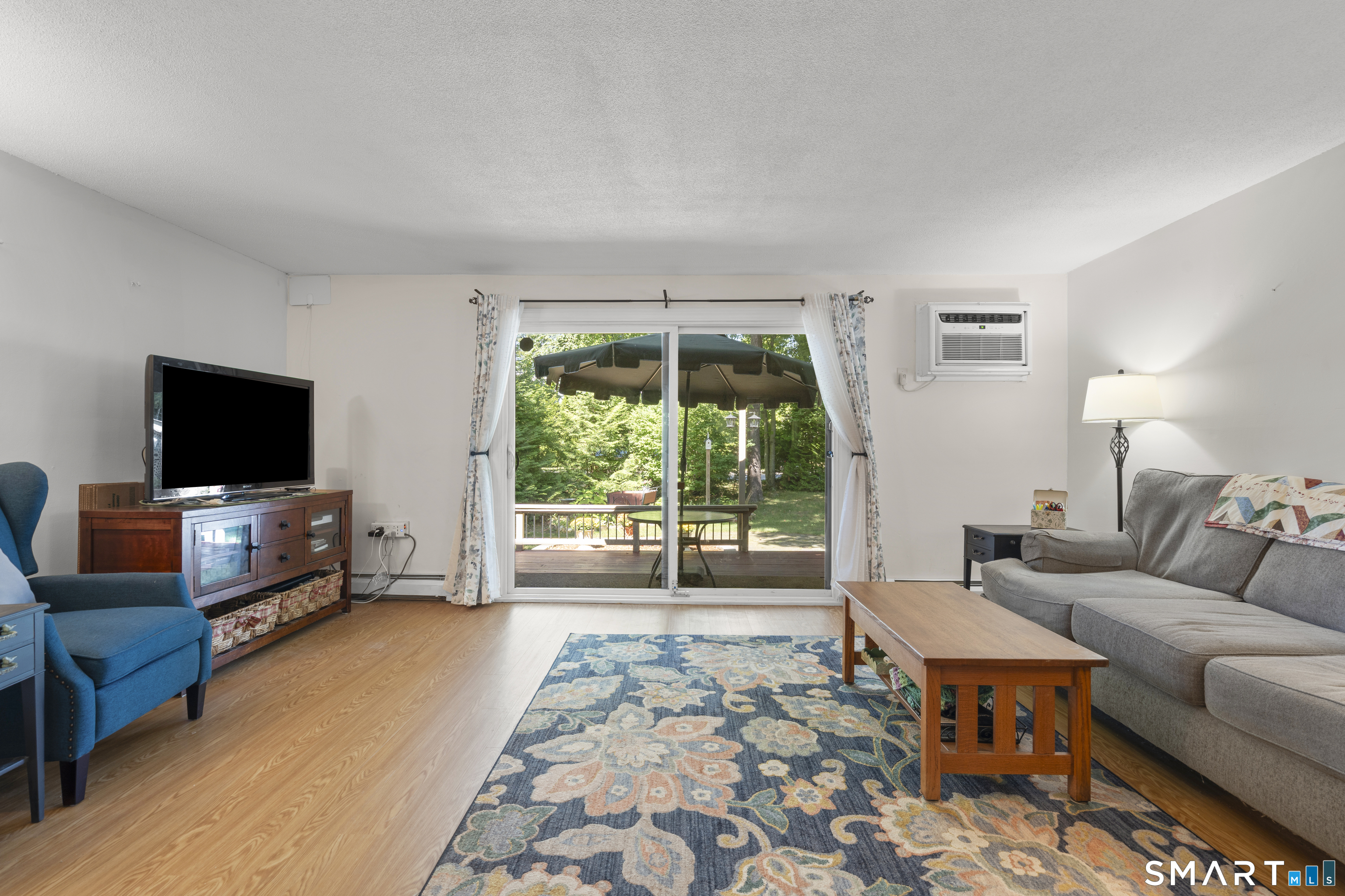 128 Highland B Street Property Photo 3