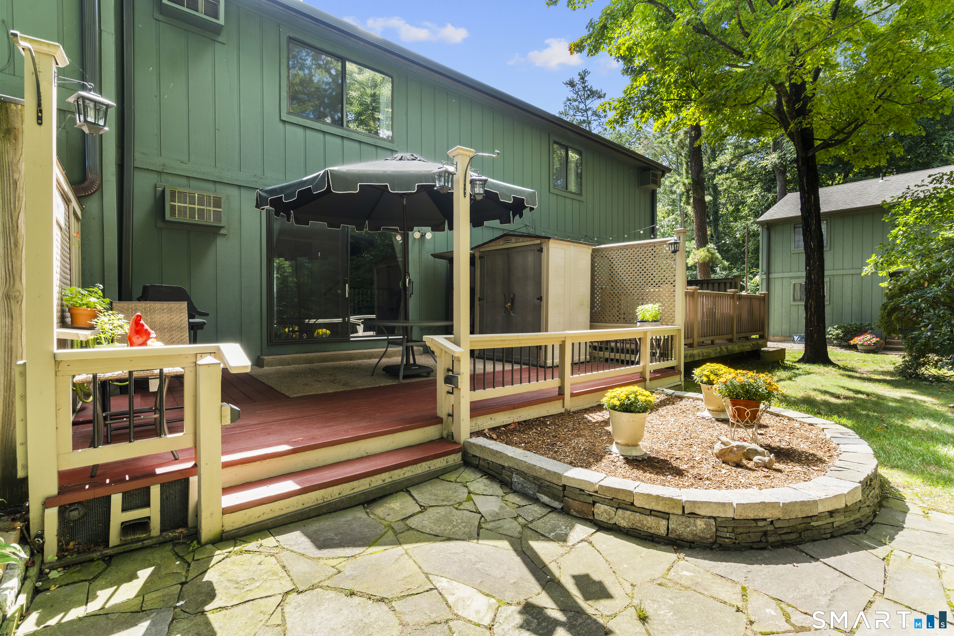 128 Highland B Street Property Photo 15