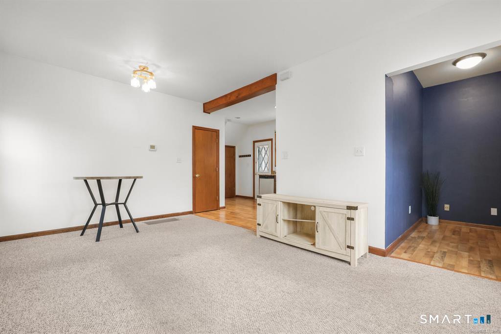 33 Central Avenue Property Photo 6