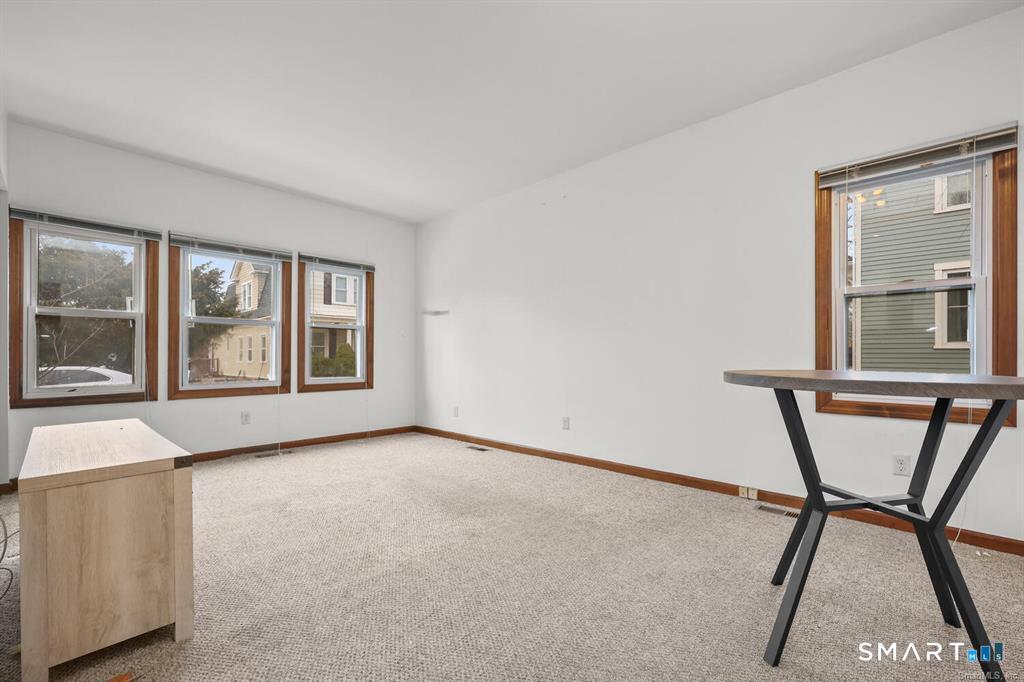 33 Central Avenue Property Photo 7