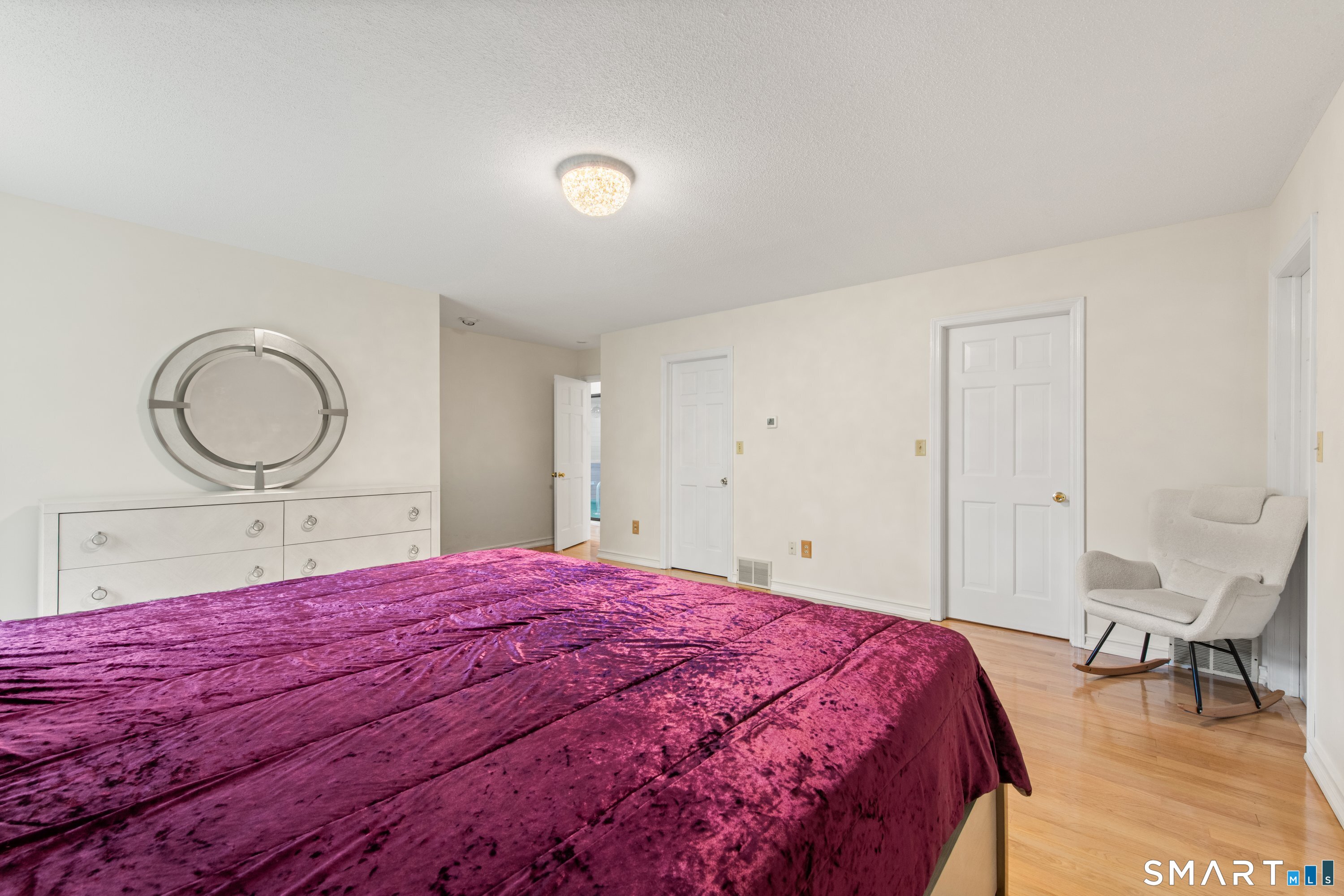 223 Sterling Road Property Photo 16