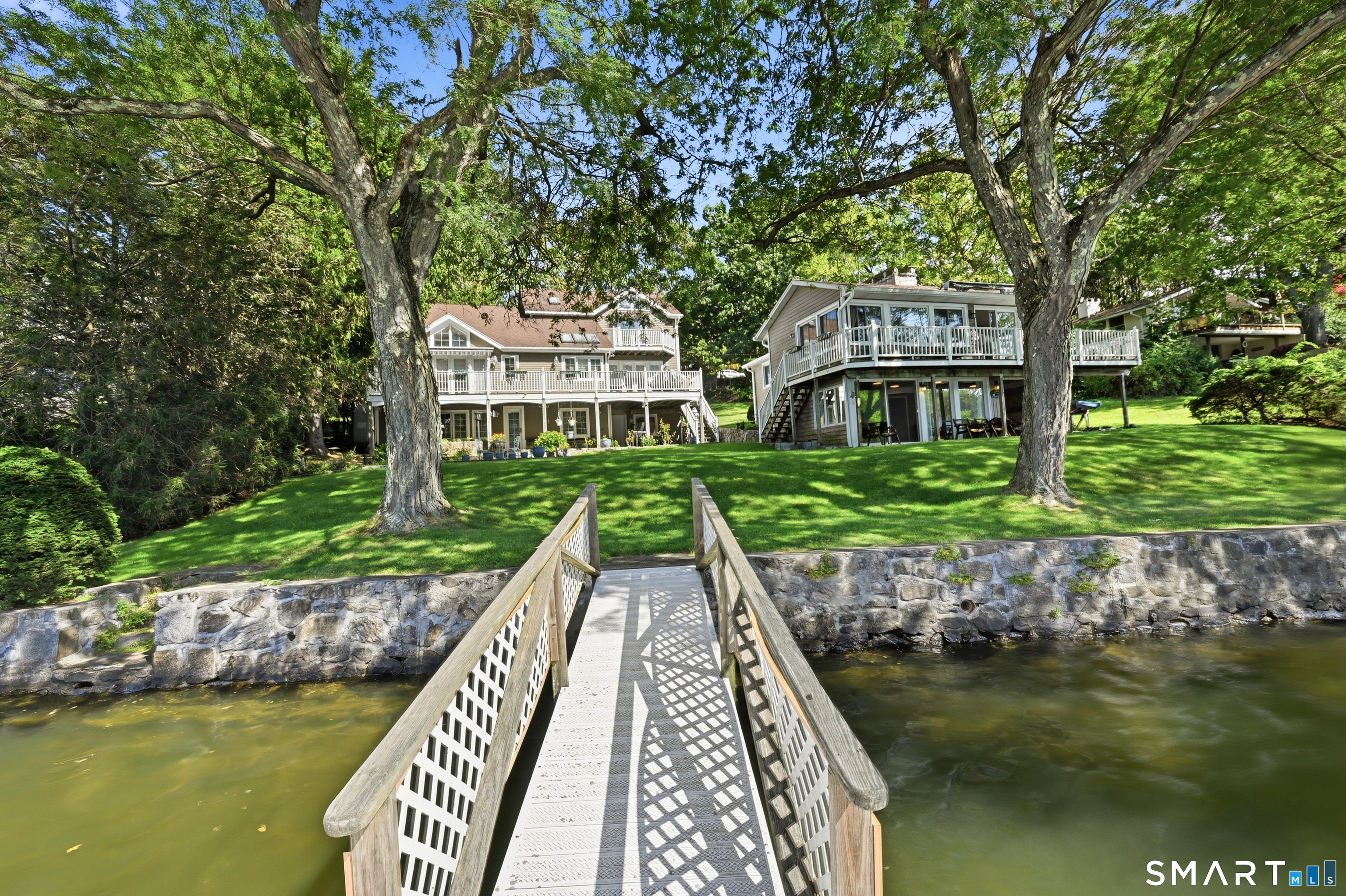 23 Lake North Drive Property Photo 1