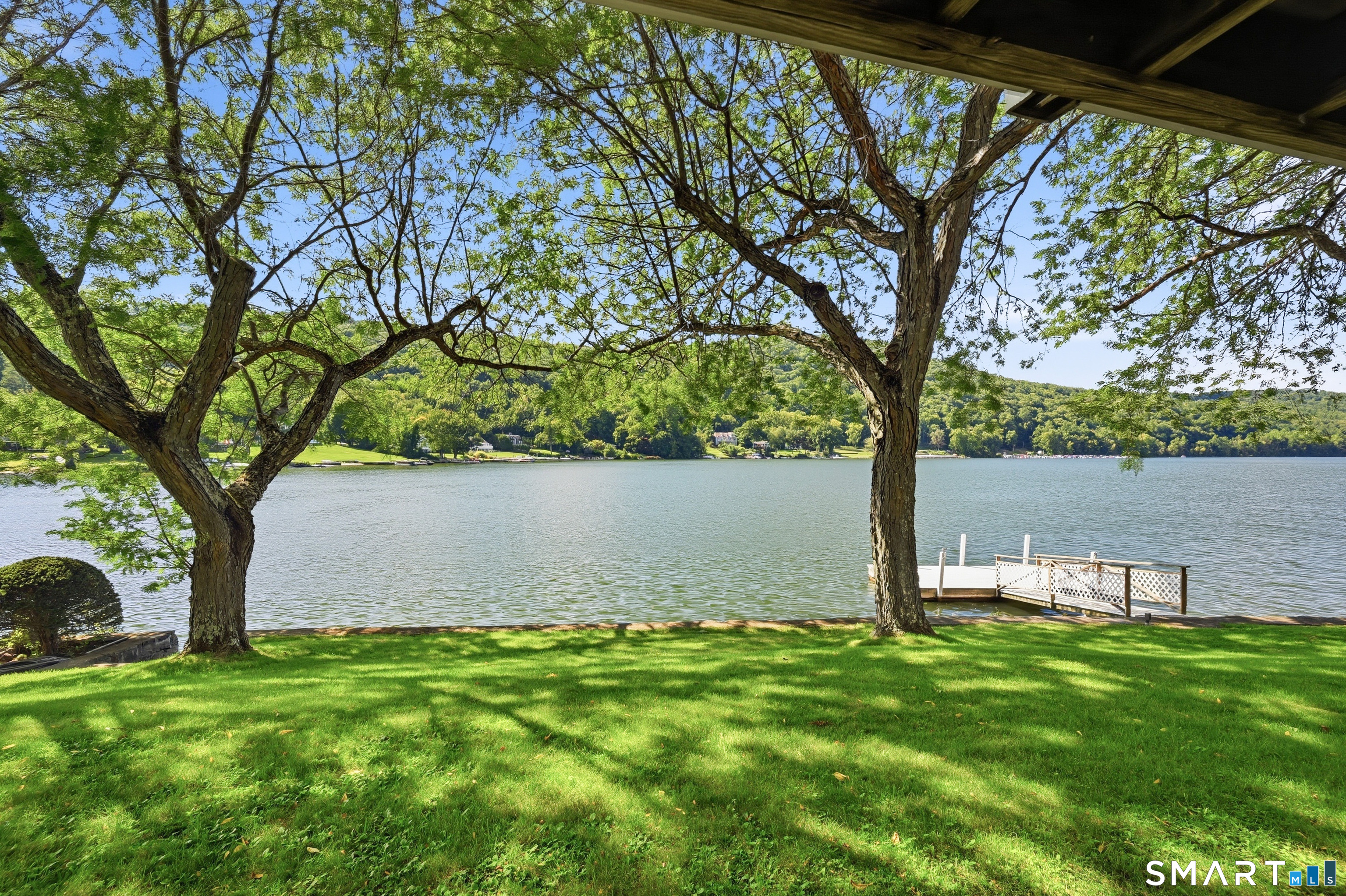 23 Lake North Drive Property Photo 2