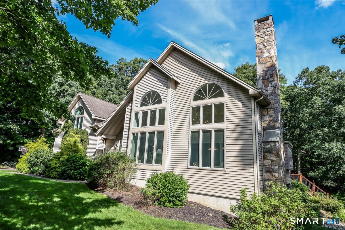 418 Long Mountain Road Property Photo 3