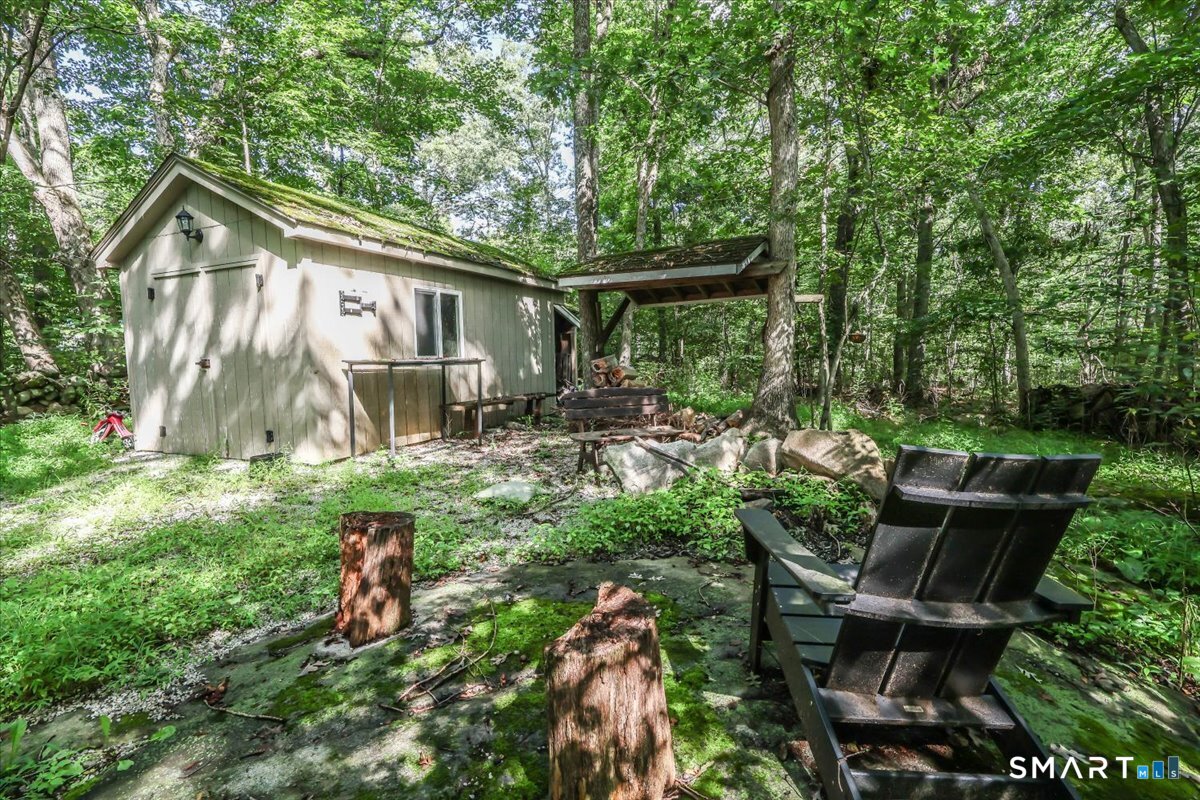 418 Long Mountain Road Property Photo 10