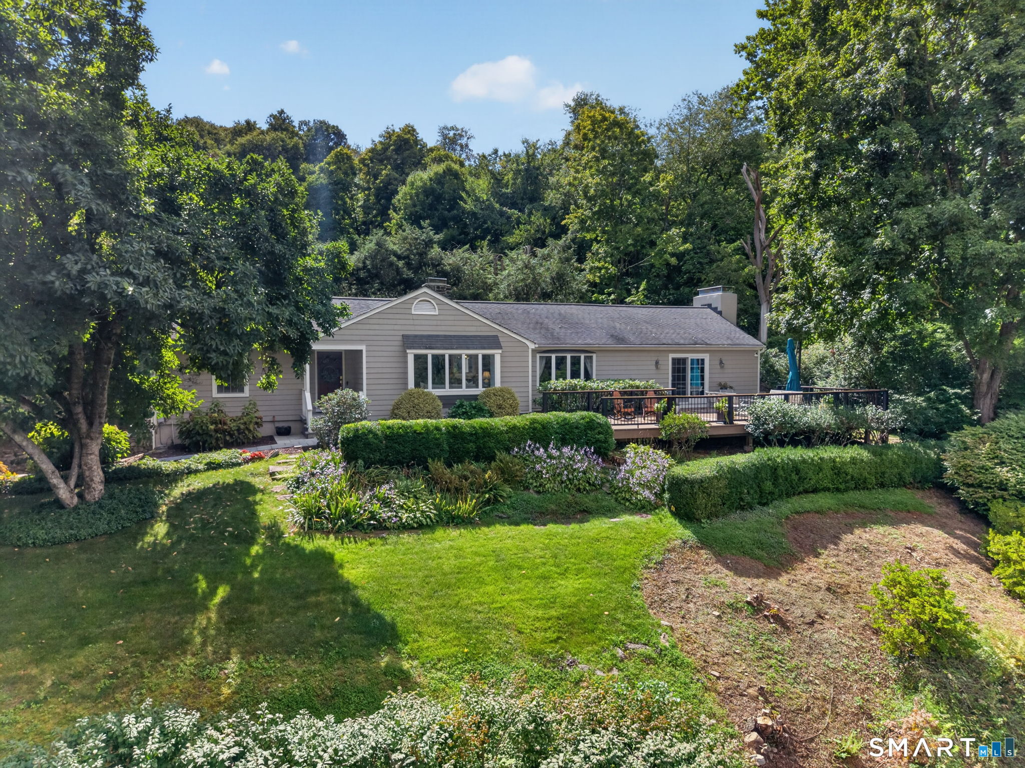 211 Hanover Road Property Photo 1