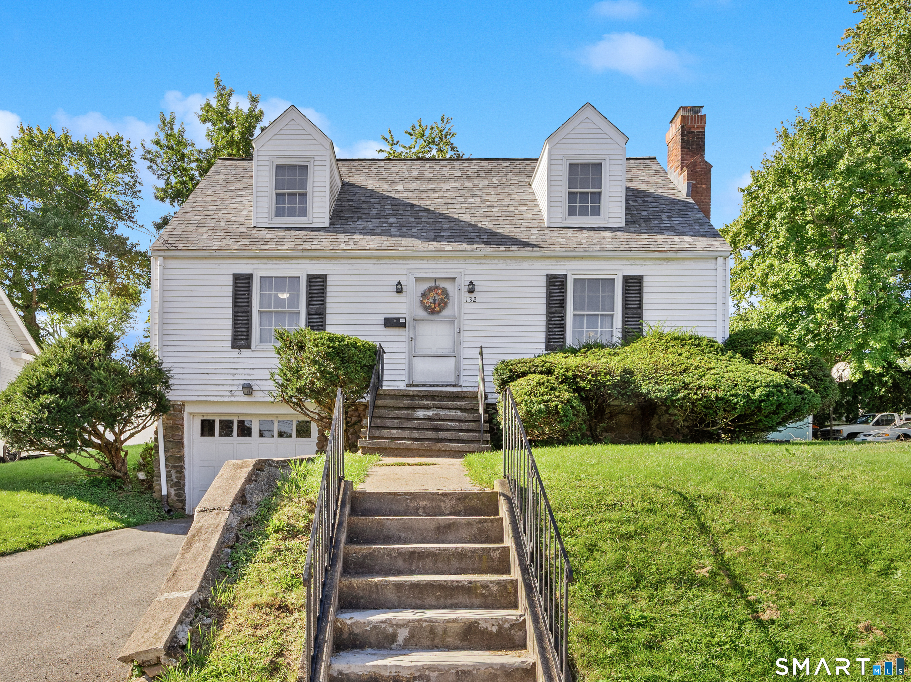 132 Summer Street Property Photo 1