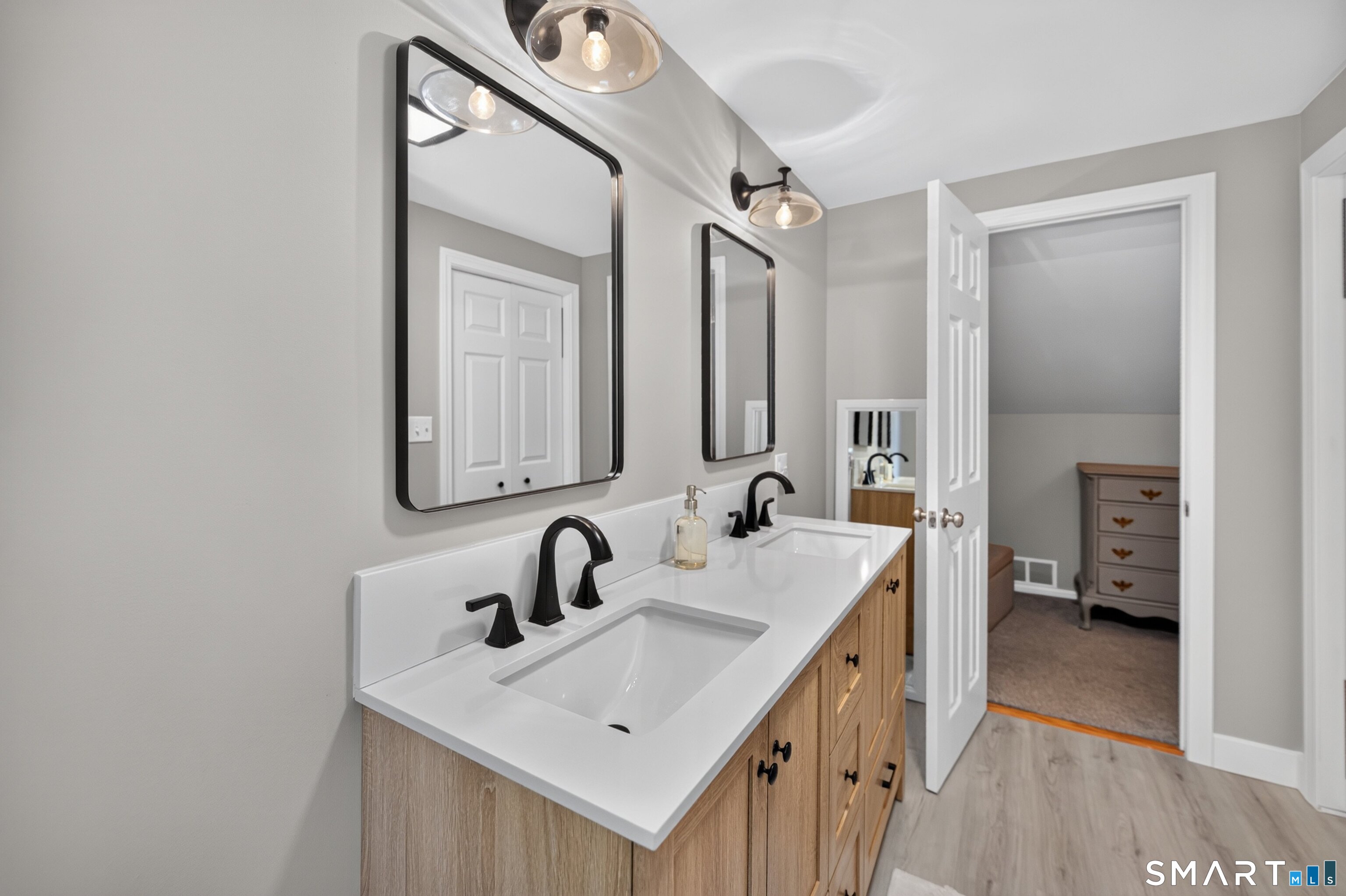 25 Windmill Hill Road Property Photo 24