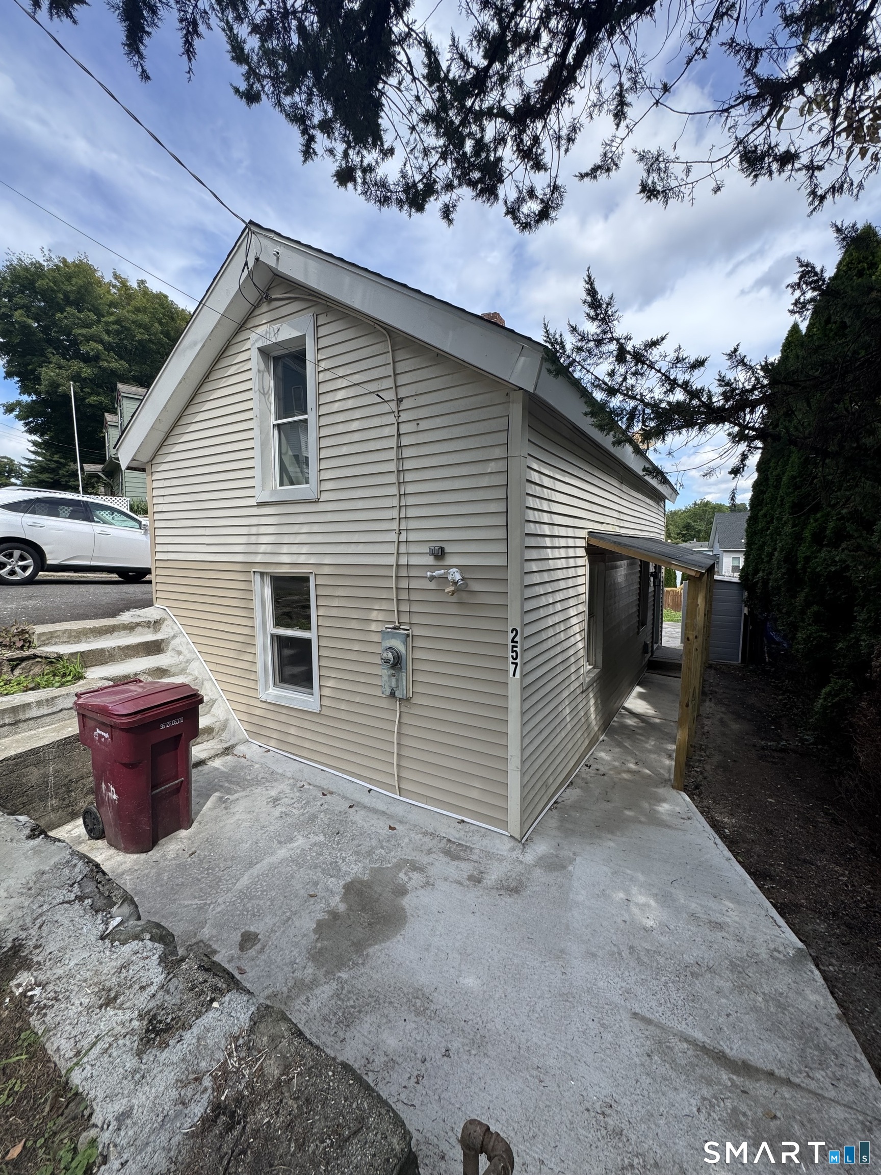 257 Scott Street Property Photo 1