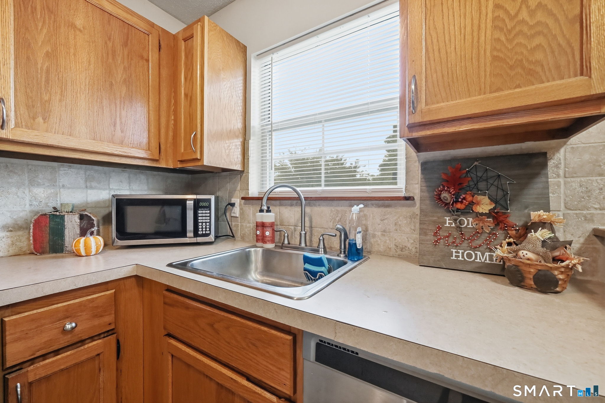 30 New Hampshire 11a Drive Property Photo 5