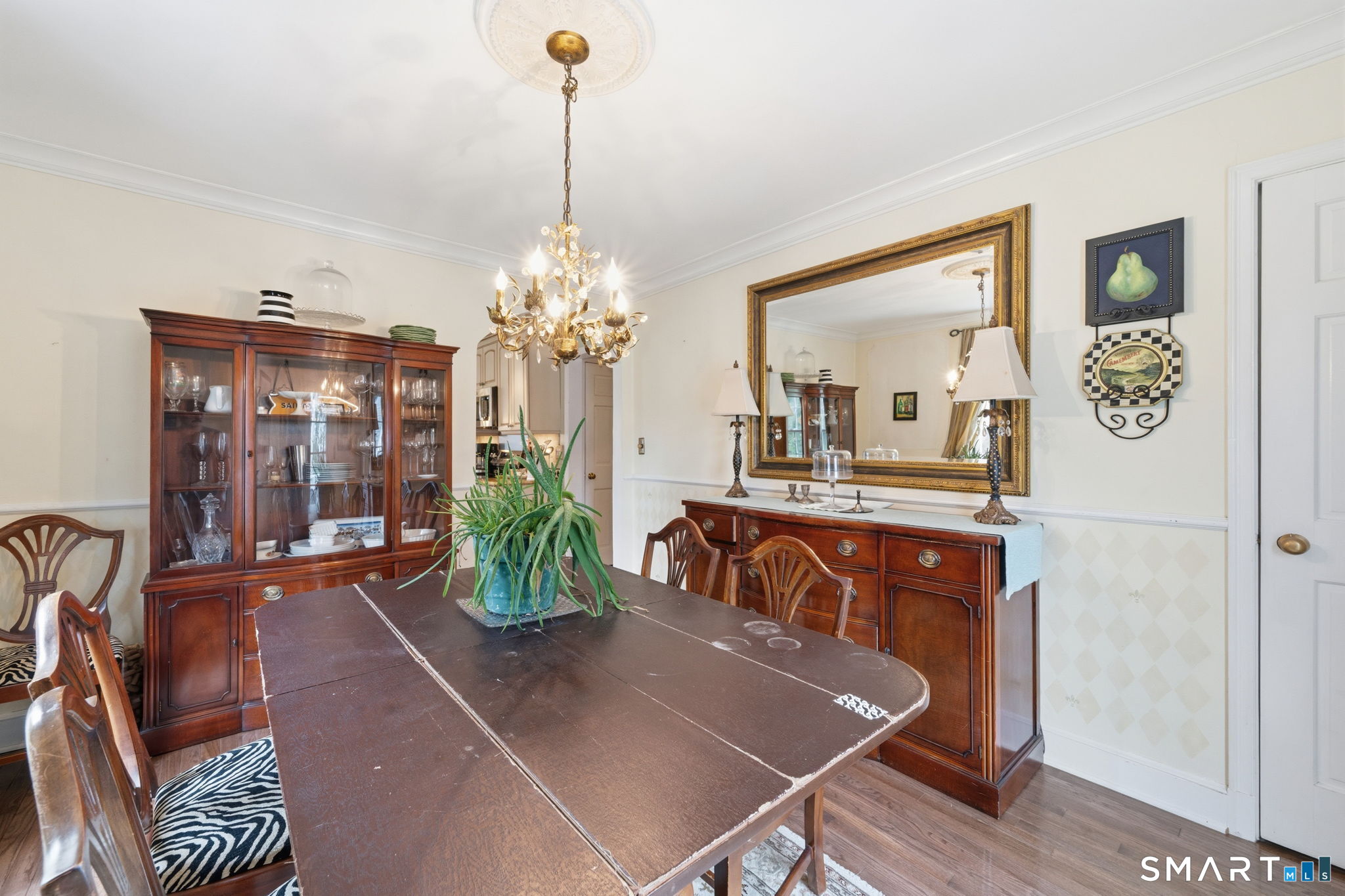 32 Crown Street Property Photo 22