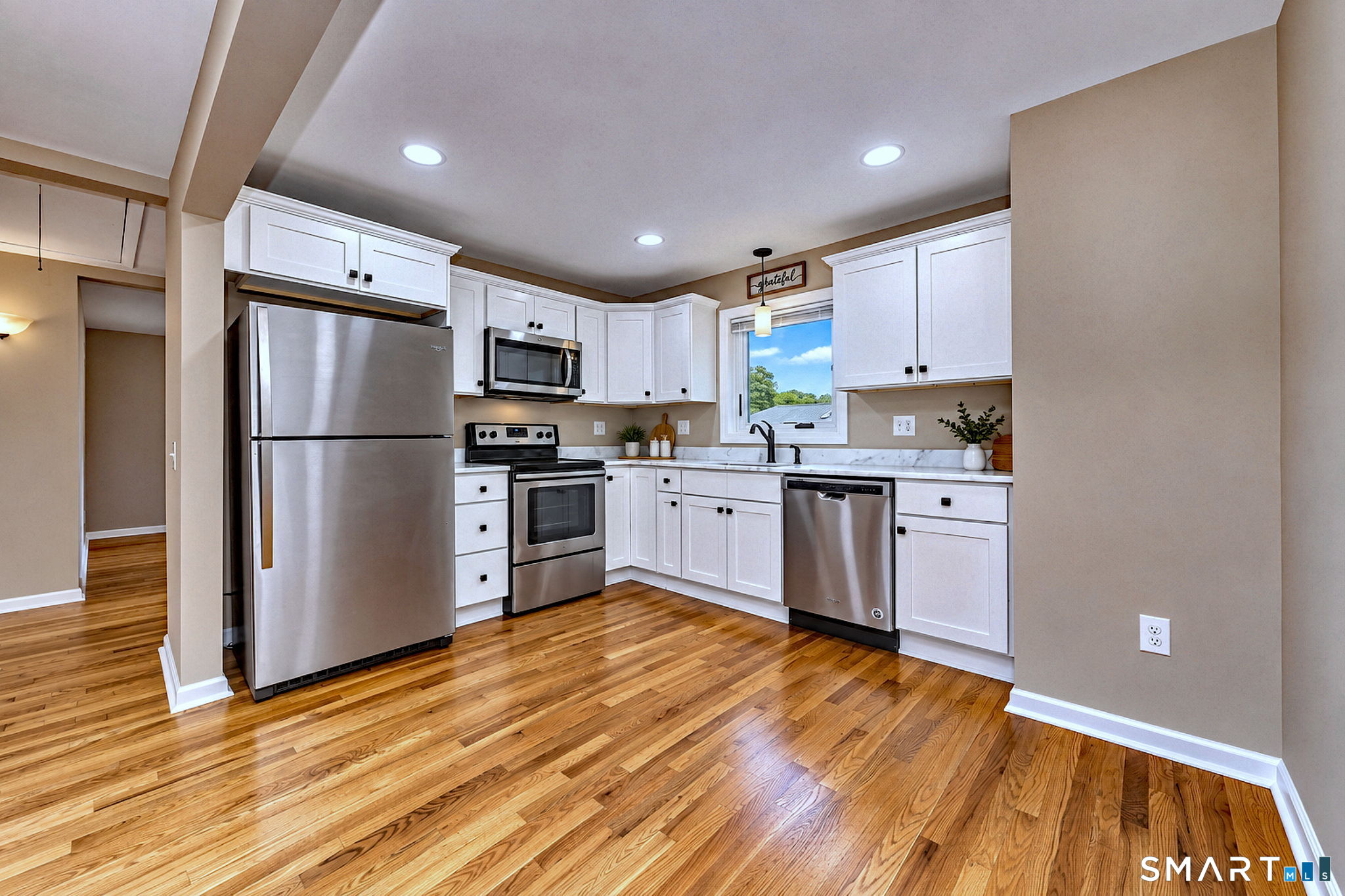 17 Riviera Terrace Property Photo 12