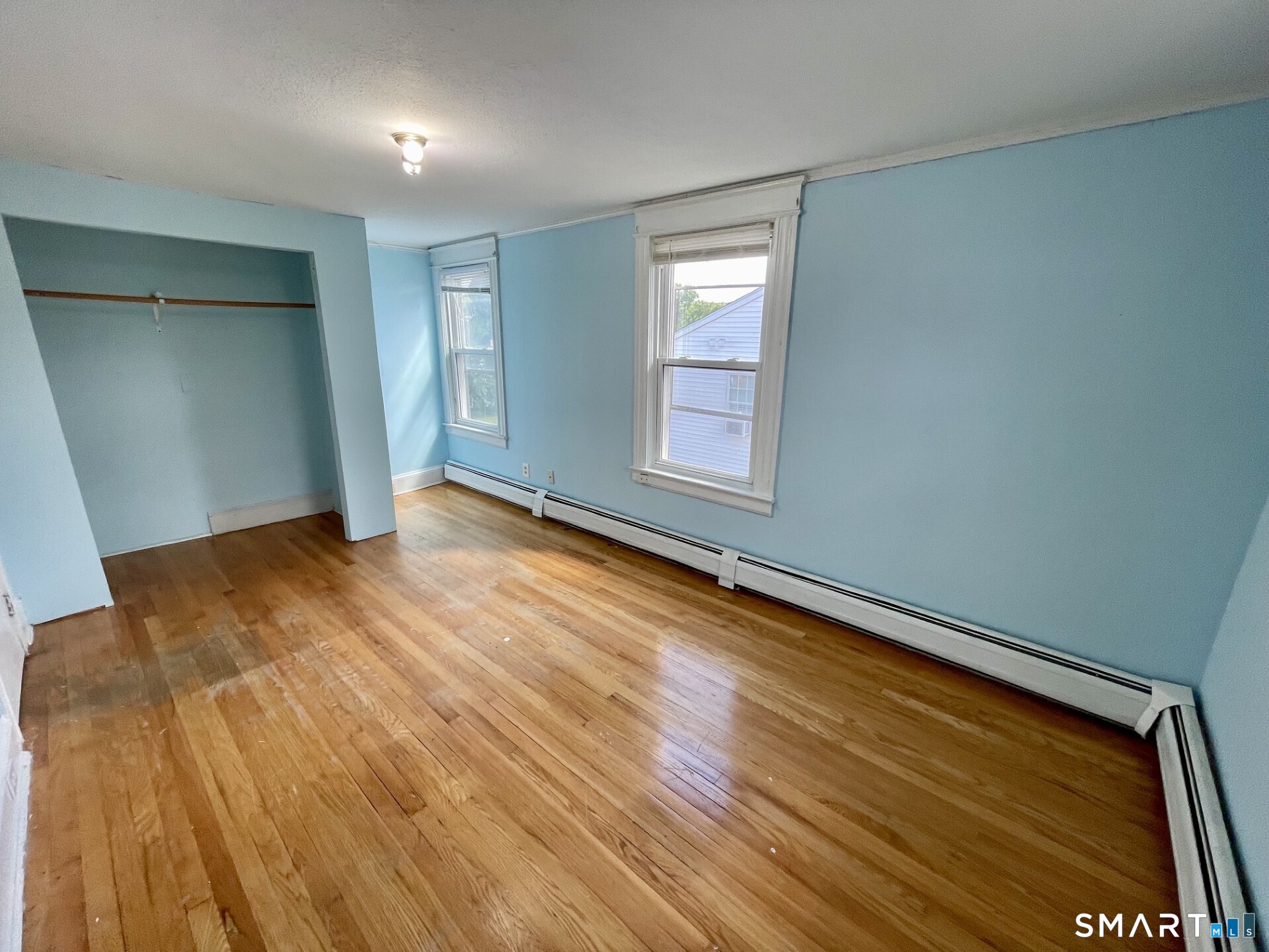 114 Tulip Street Property Photo 5