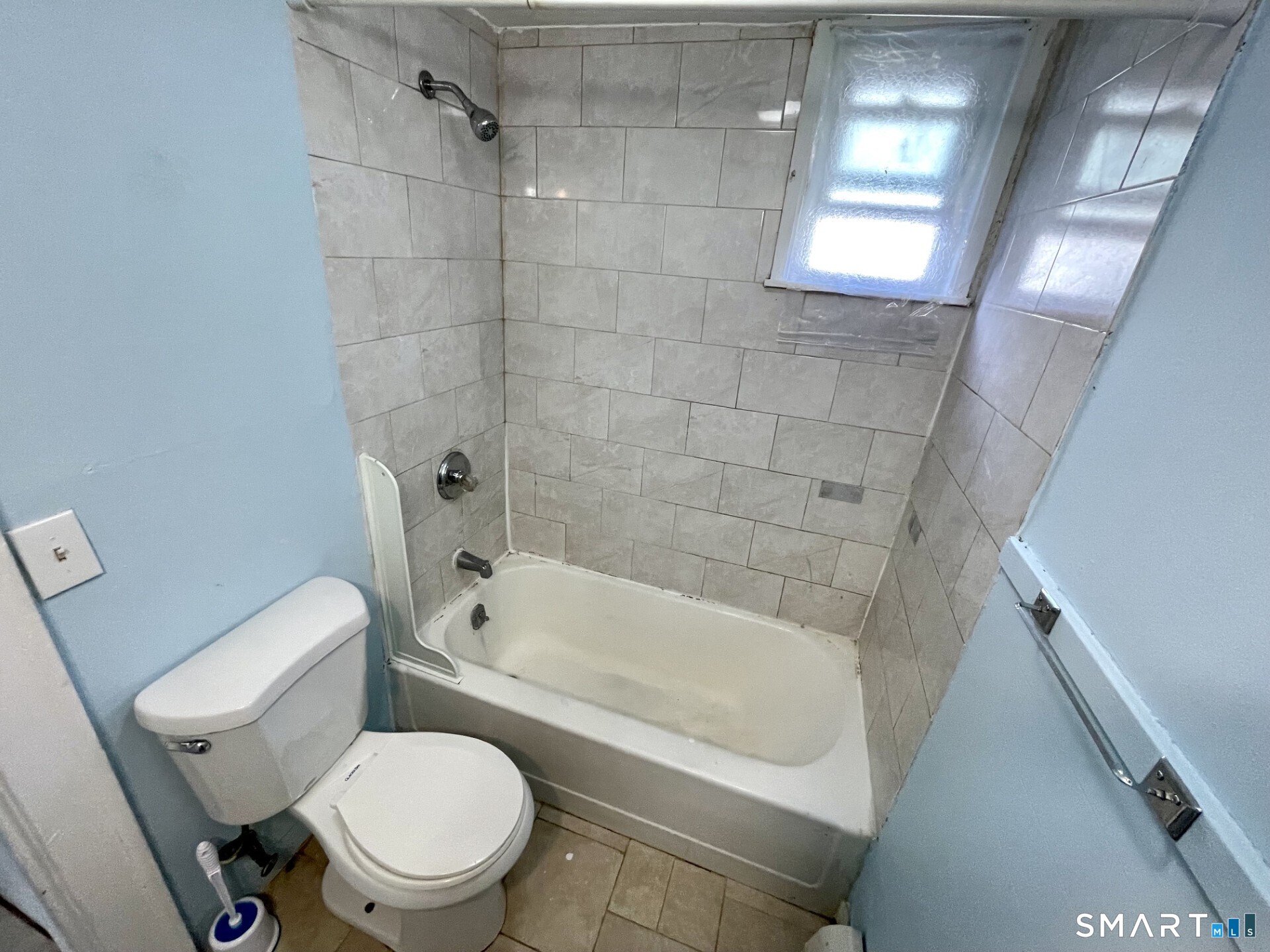 114 Tulip Street Property Photo 11