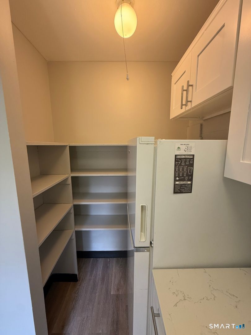 24205442 Property Photo 4