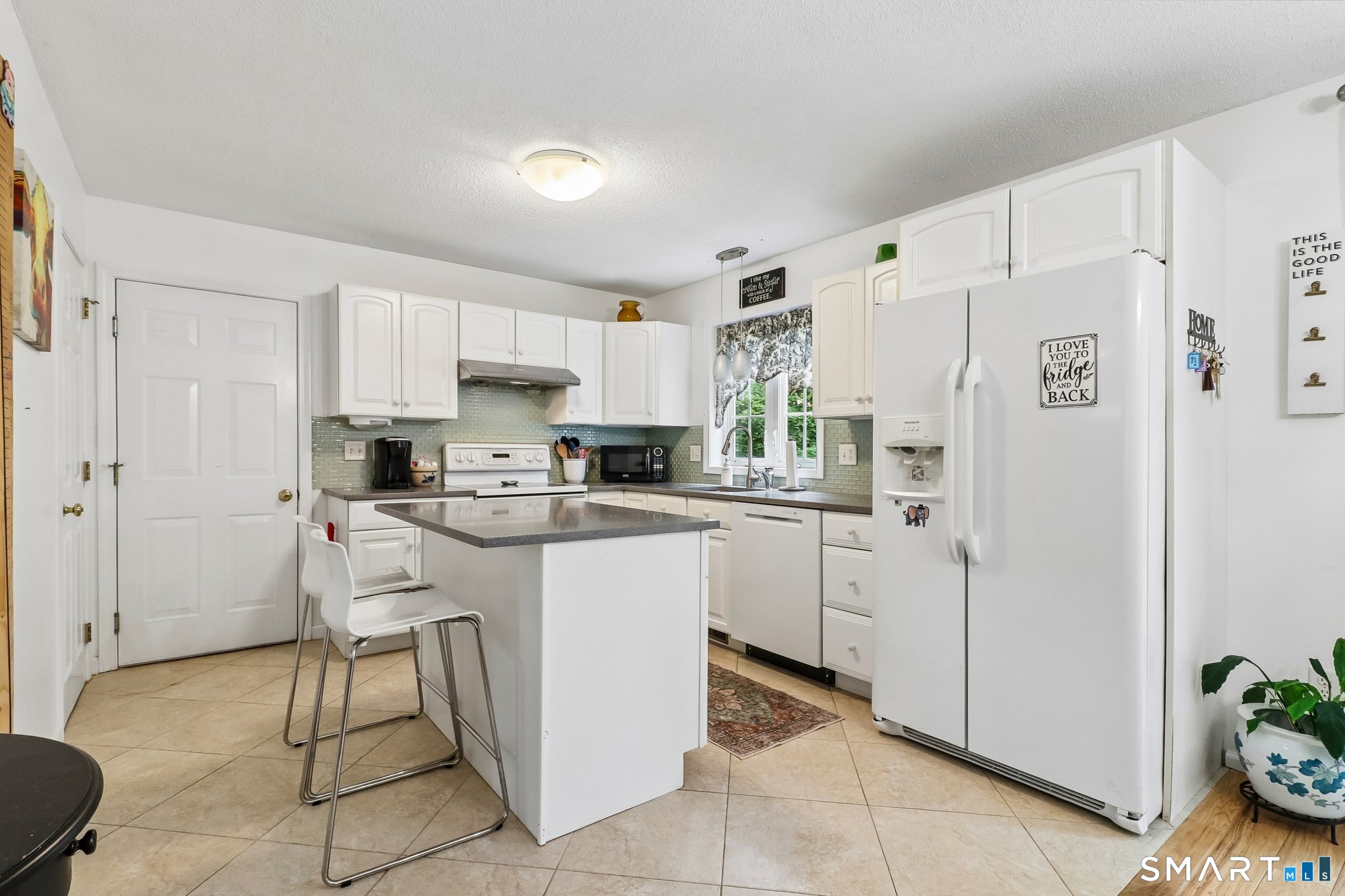 47 Adam Drive Property Photo 11