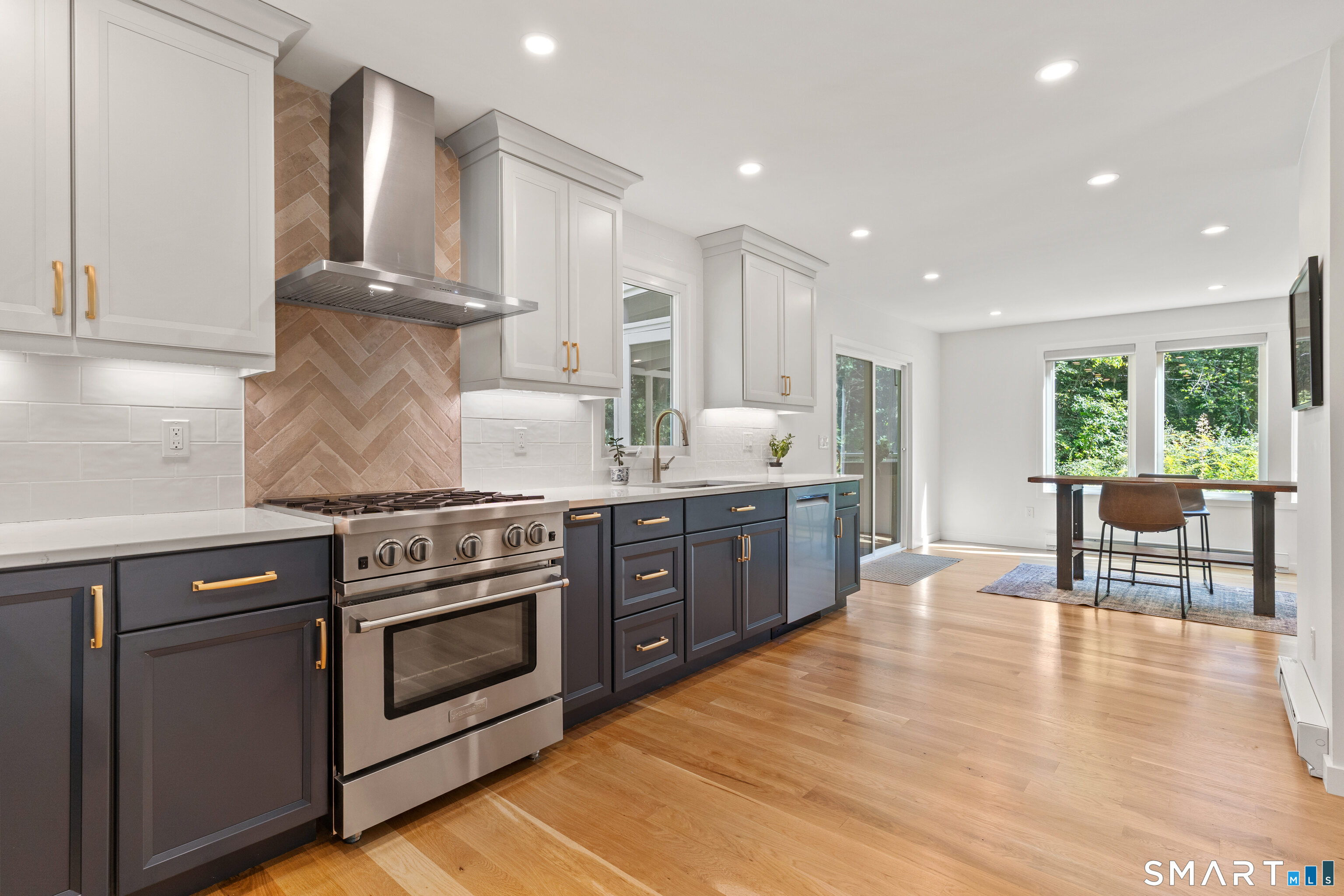 137 Flat Meadow Road Property Photo 2