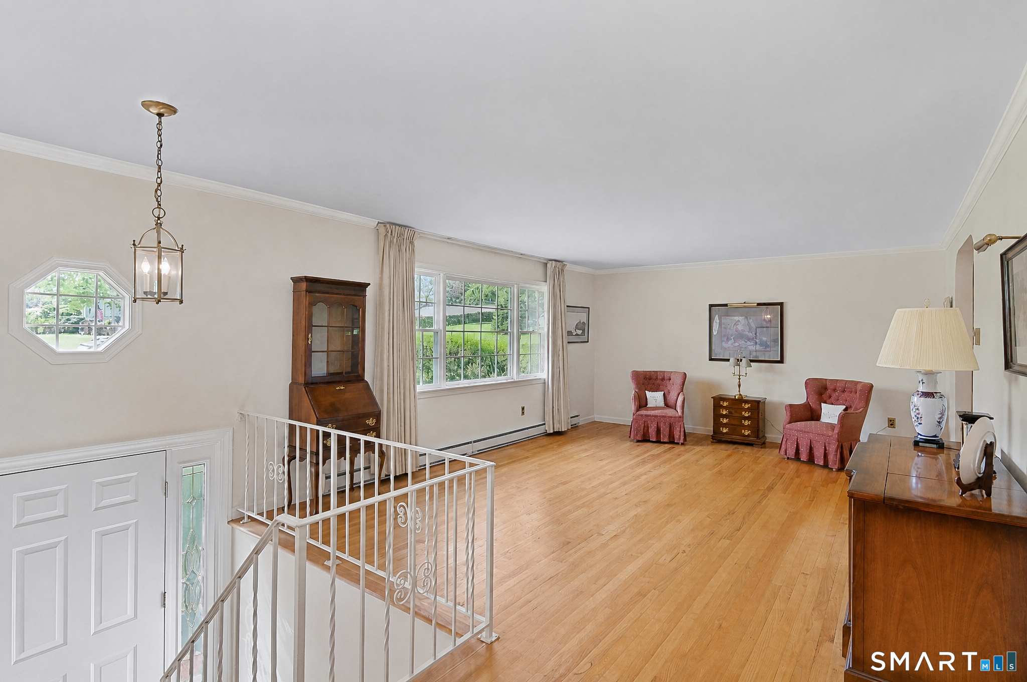 38 Old Farm Road Property Photo 2