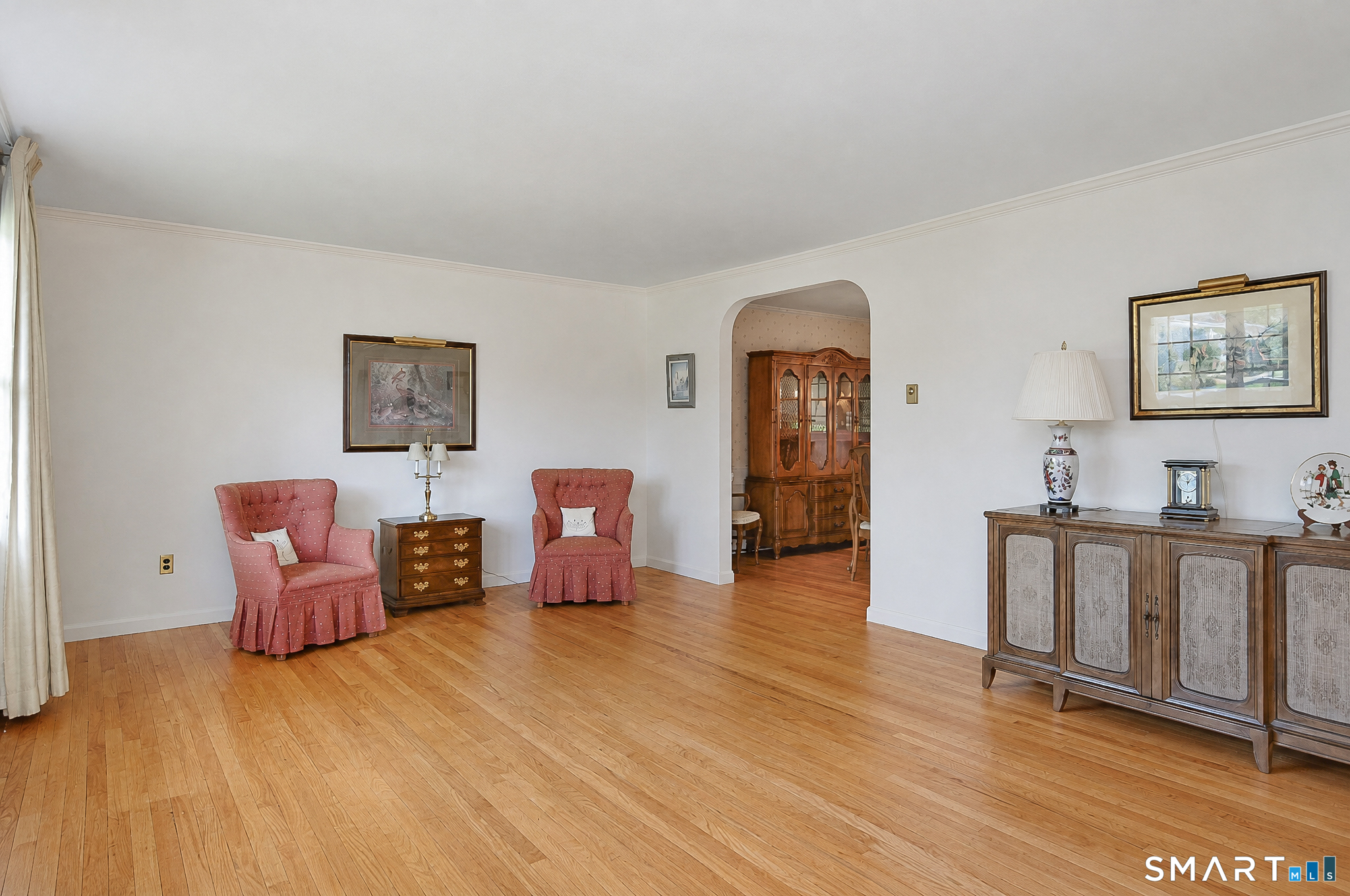 38 Old Farm Road Property Photo 3