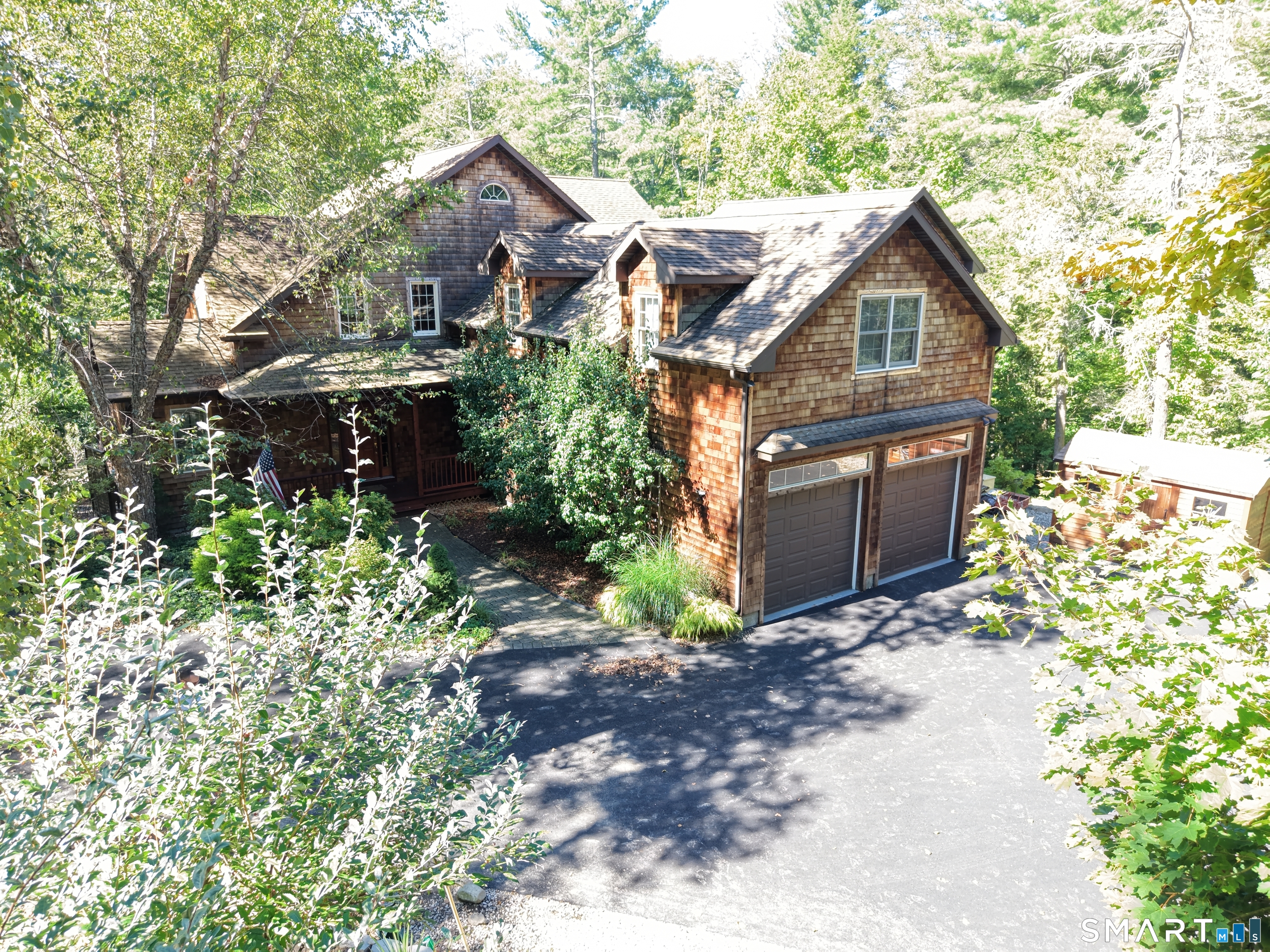 53 Hyerdale West Drive Property Photo 1